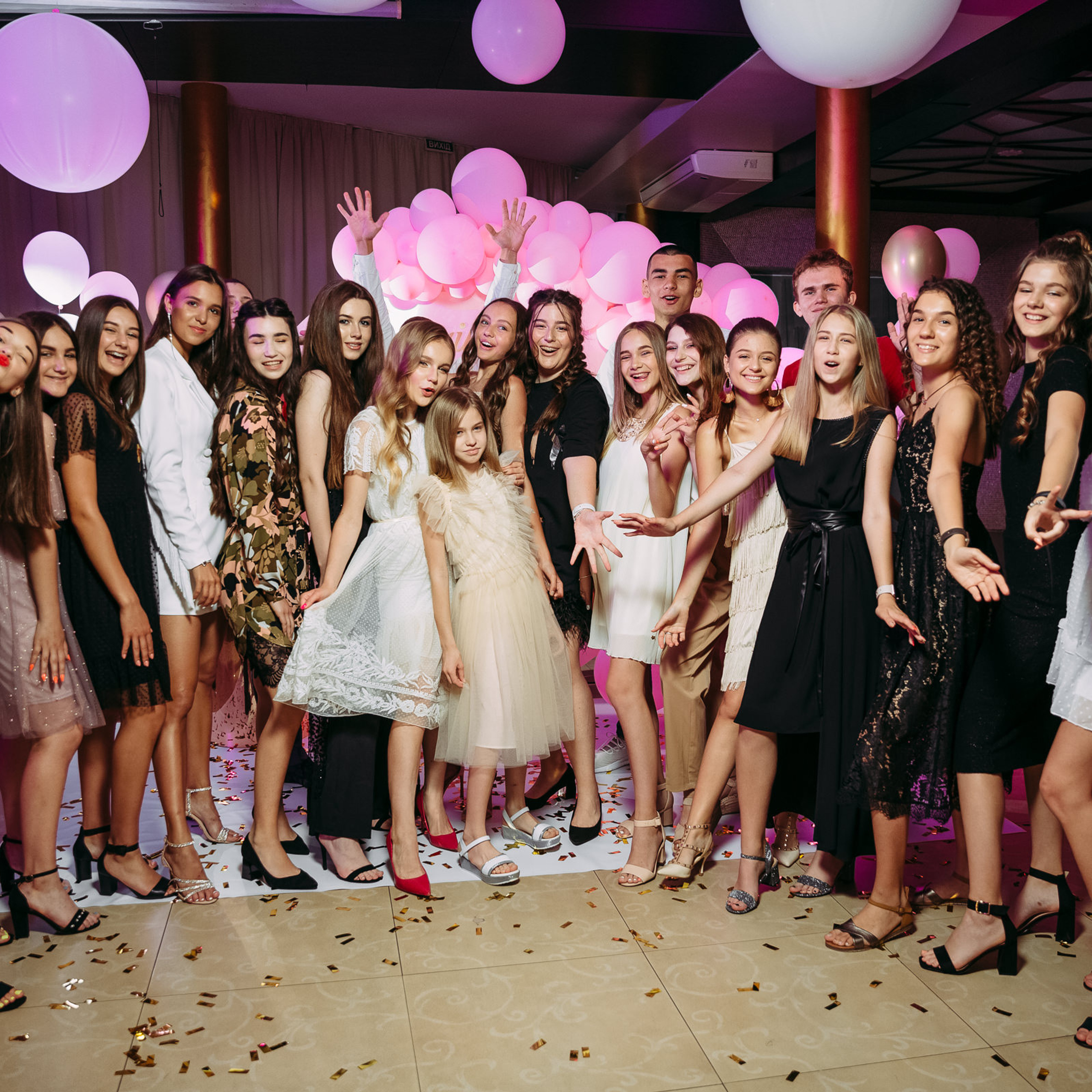 Фотограф на дитячий день народження у Дніпрі. Весільний та Репортажний фотограф Іванченко Максим. Дніпро, Україна