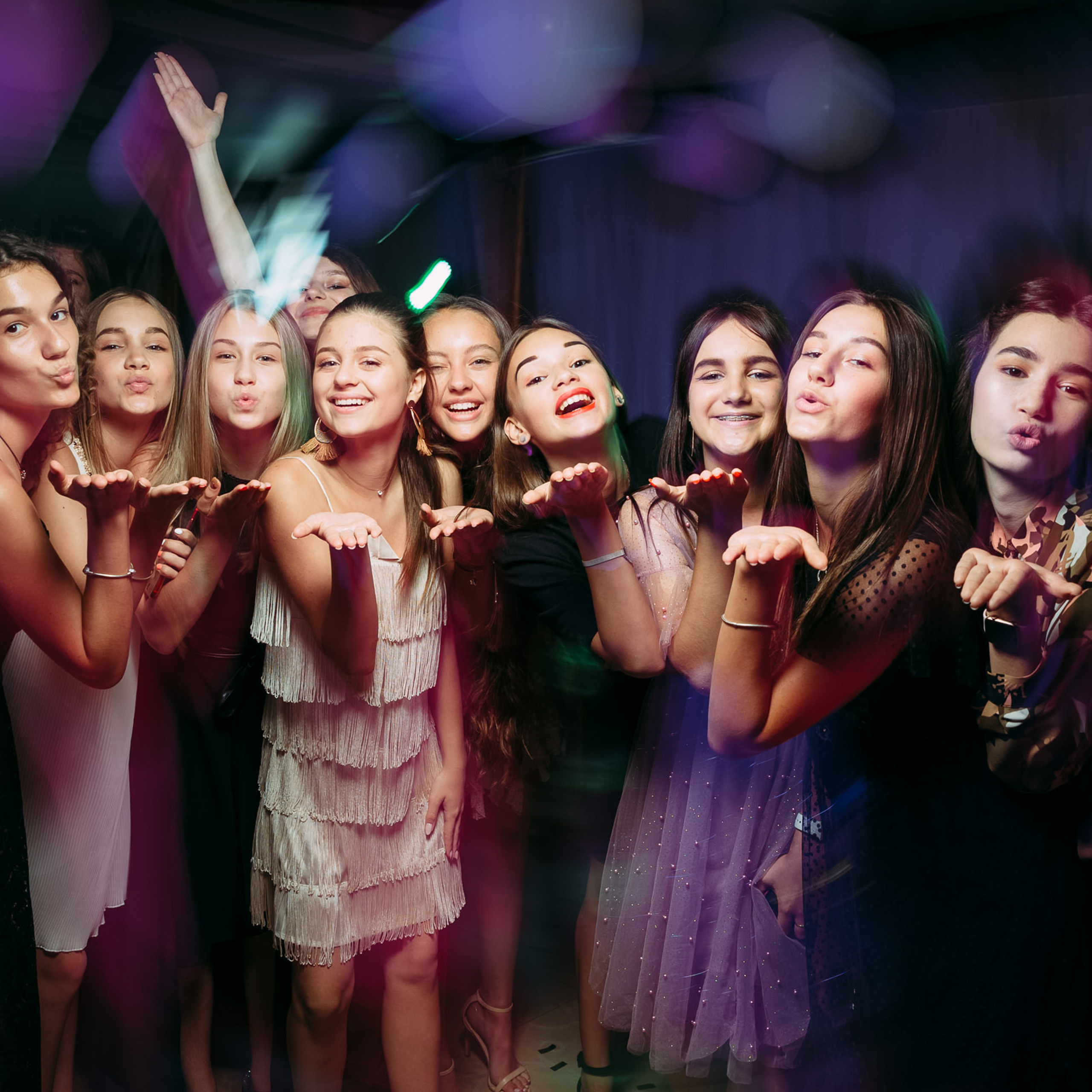 Фотограф на дитячий день народження у Дніпрі. Весільний та Репортажний фотограф Іванченко Максим. Дніпро, Україна