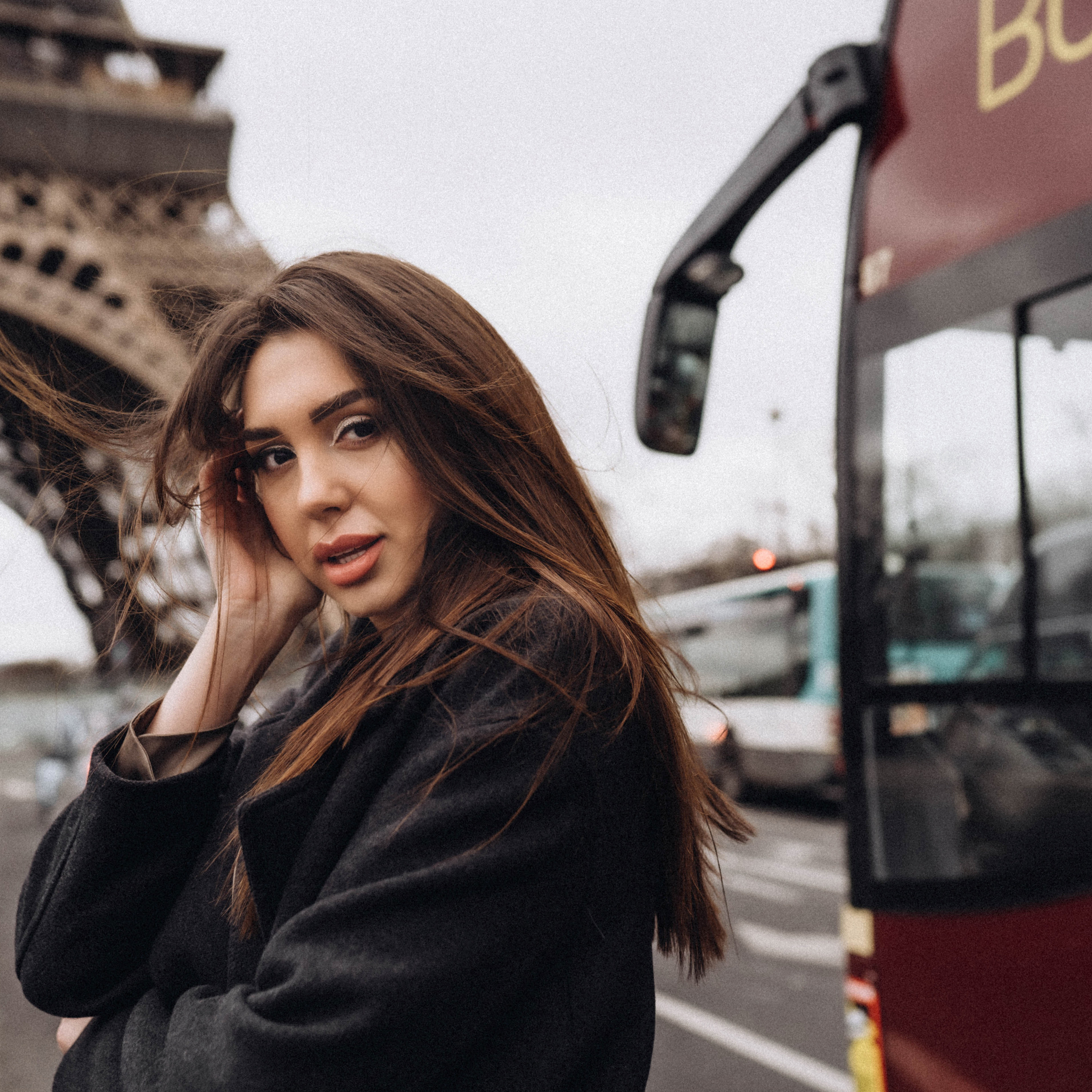 Eiffel Tower — Photo session lasts 2 hours