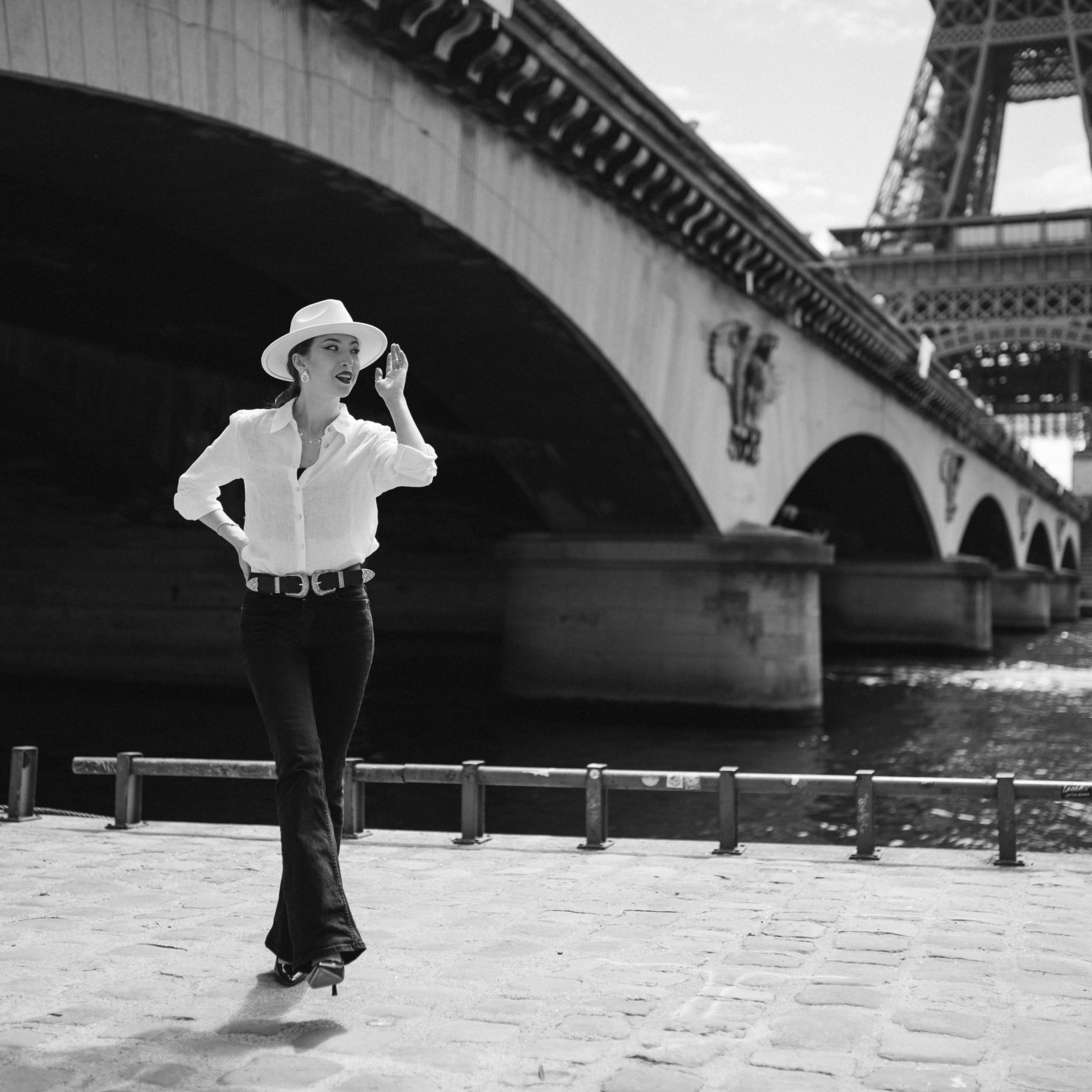 Fashion — Photoshoot lasts 2 hours