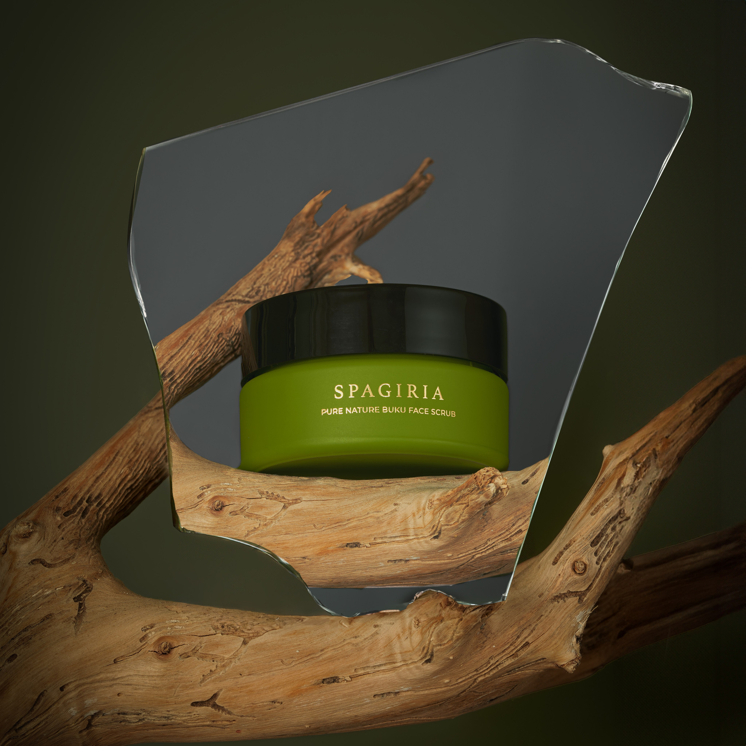 High-Quality Product Photography for Cosmetics Brand
