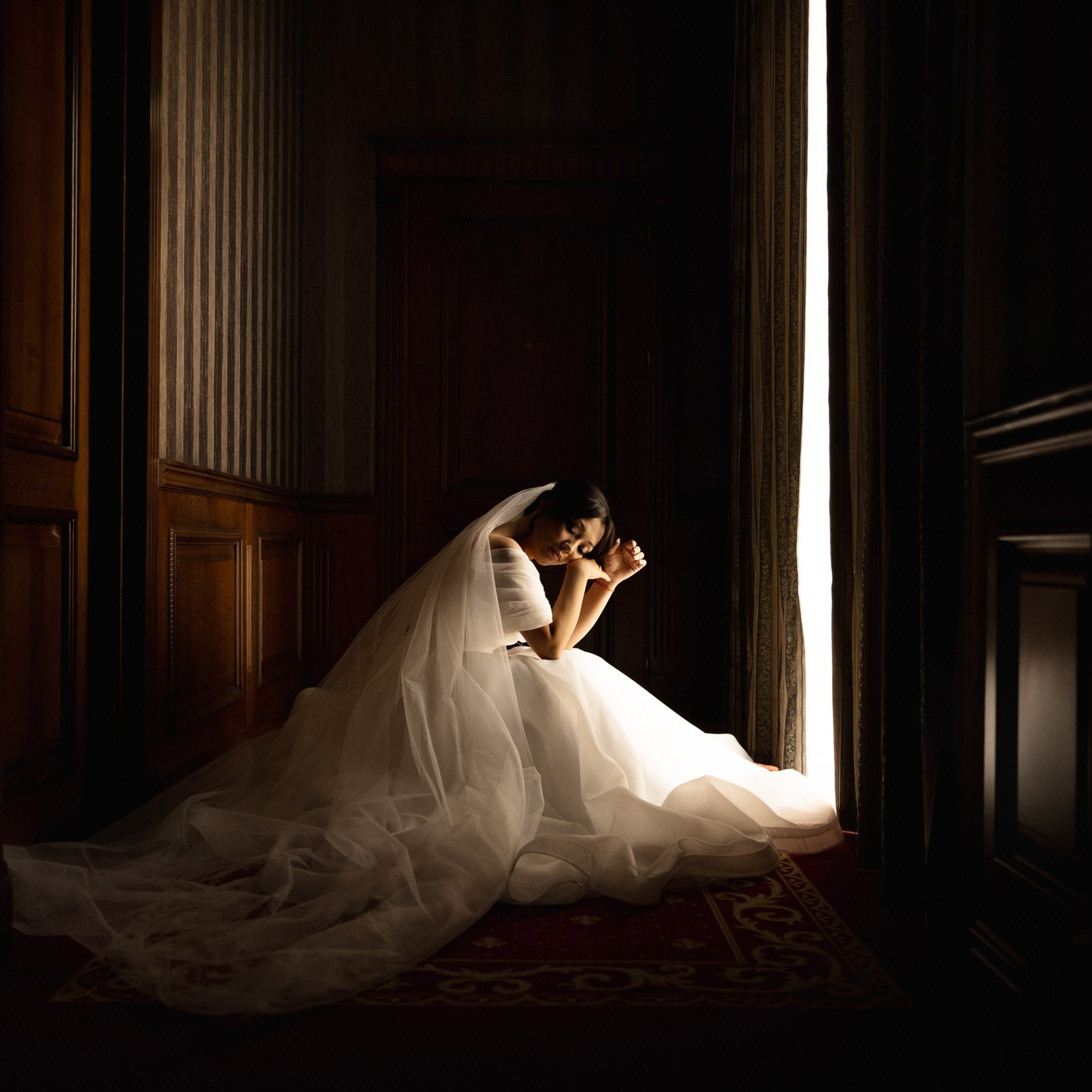 Отели для свадебной фотосъемки в Бишкеке. Азимжан Нуритдинходжаев — свадебный фотограф