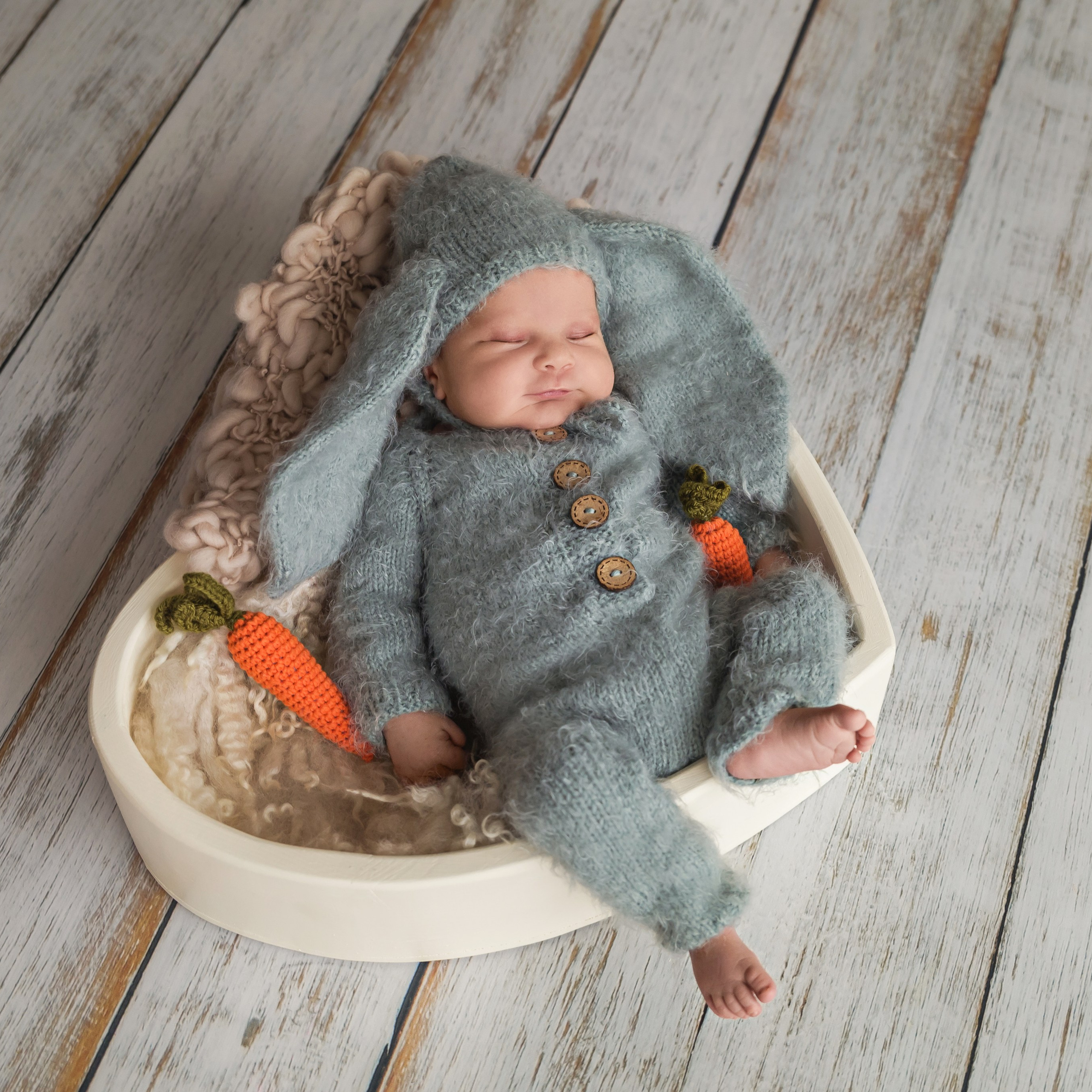 НОВОРОЖДЕННЫЕ