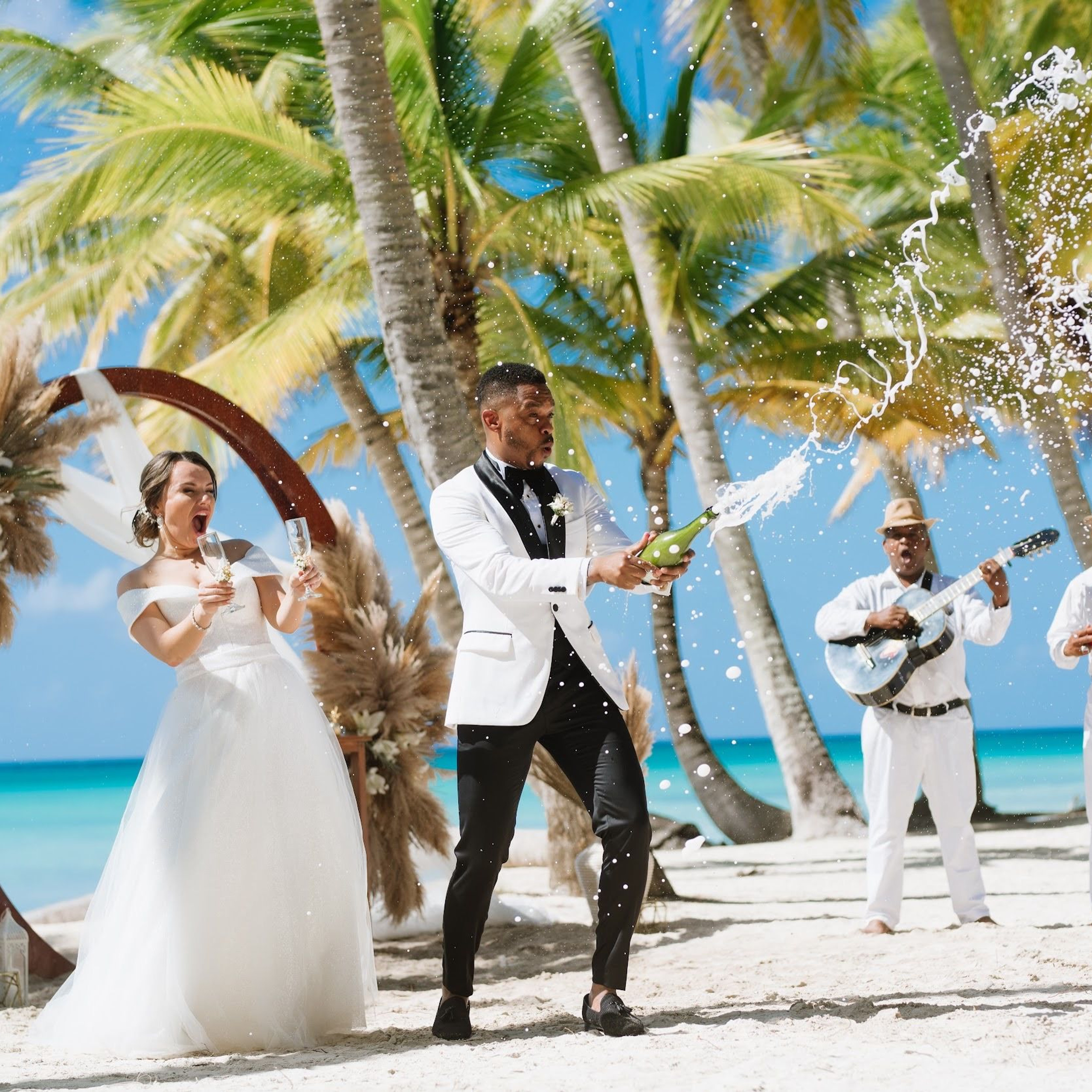 Best Florida Tampa Elopement Photography Services Destination Wedding