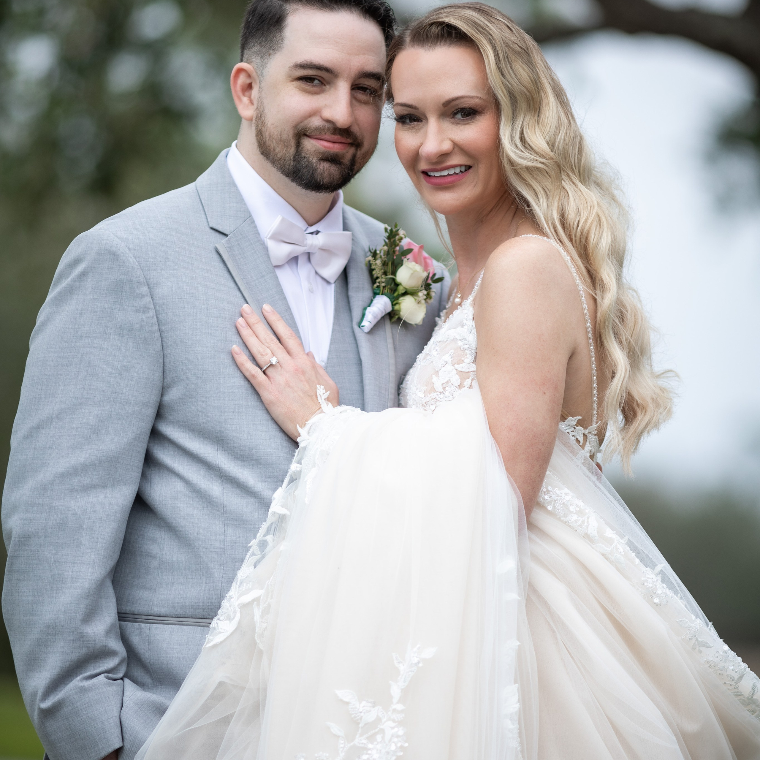 Wedding photography at king's Crossing Barn, FL