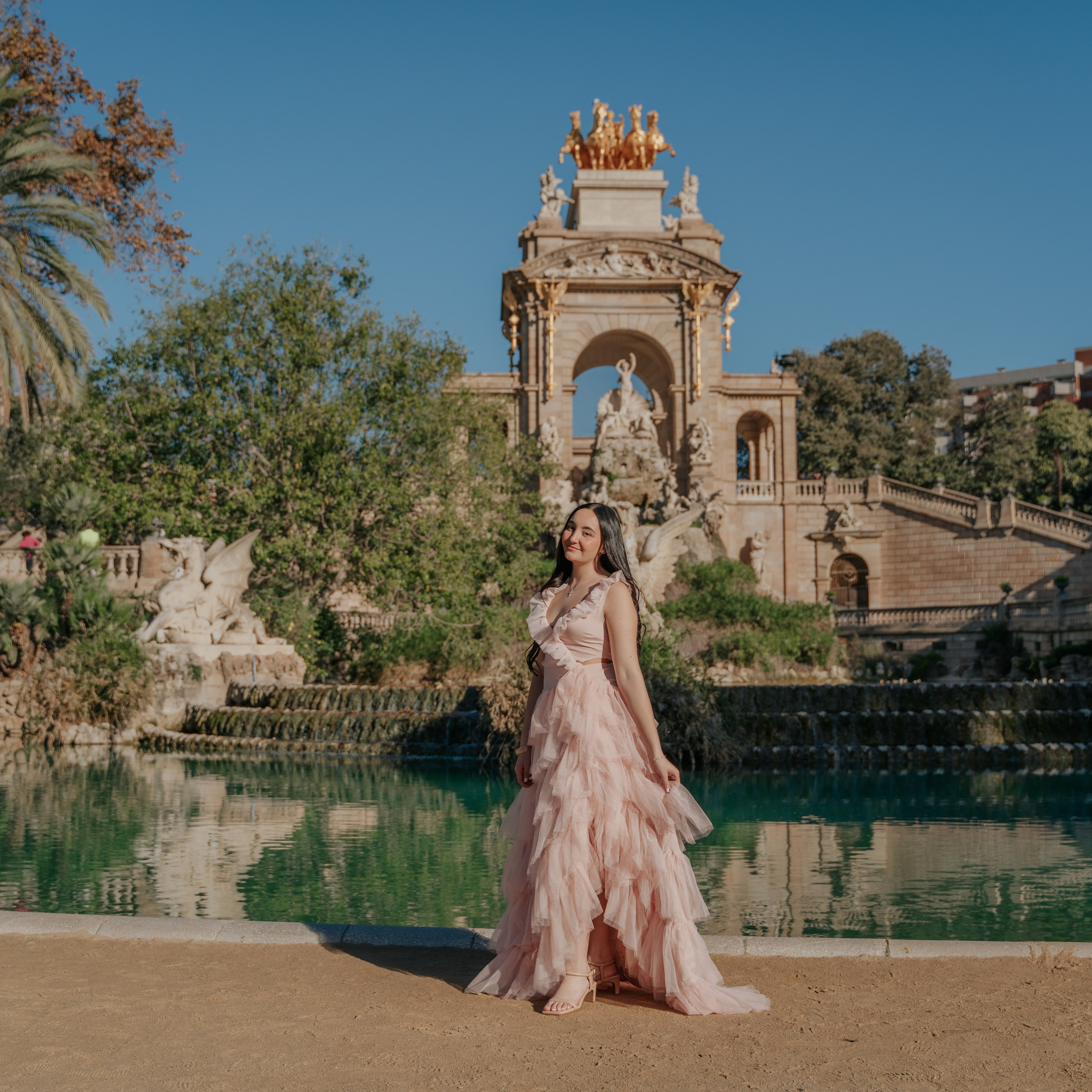 5 Romantic Date Ideas in Barcelona to Make Your Day Unforgettable. DiaFoto — Wow Photographer in Barcelona | Premium Barcelona Photoshoot Experience