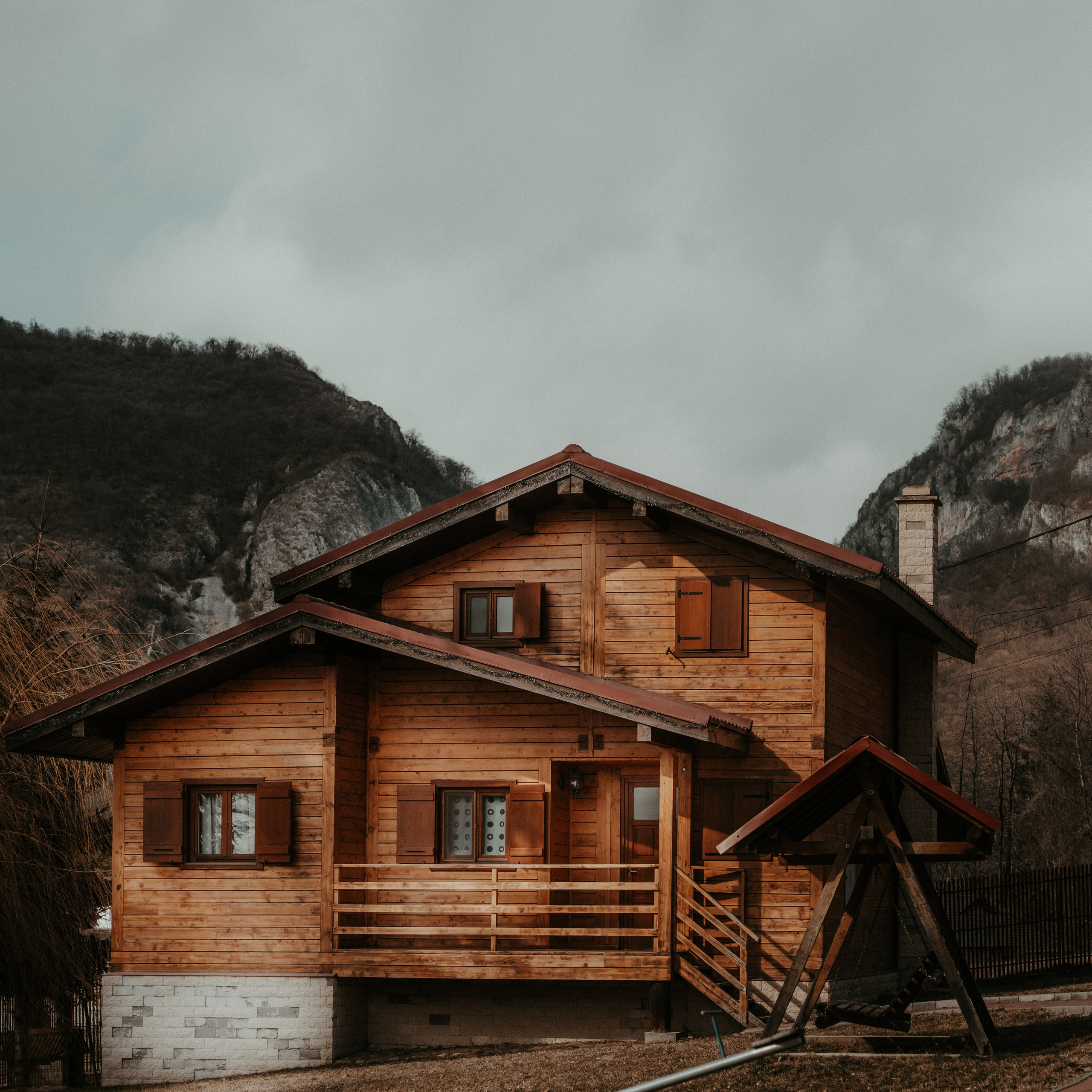 Descoperă Pensiunea Cheile-Oltetului prin Lentila mea