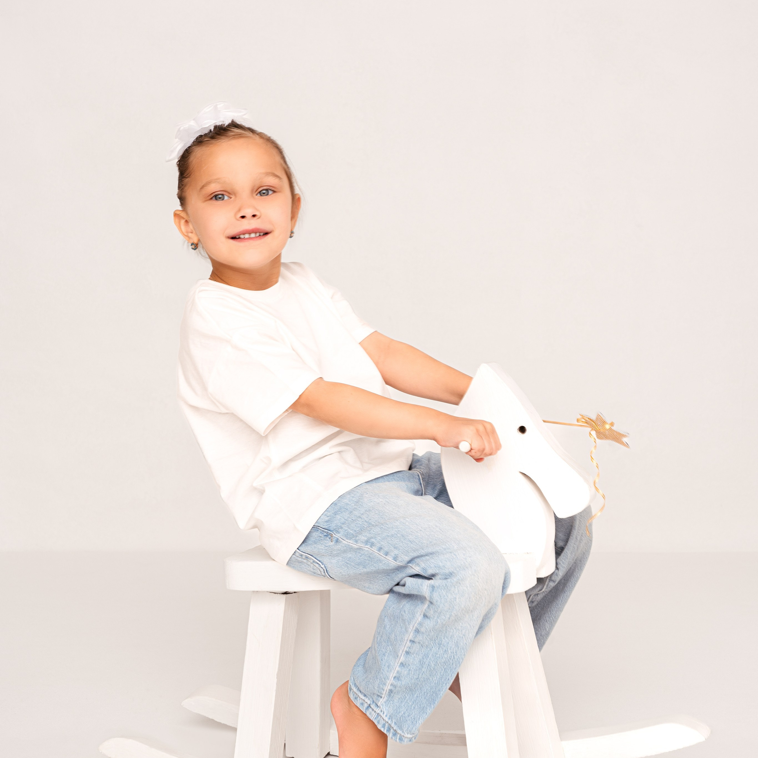 Studio Minis. LA photography studio for models, kids, and fashion brands. Agency-approved portfolios, natural headshots, and professional editorial images