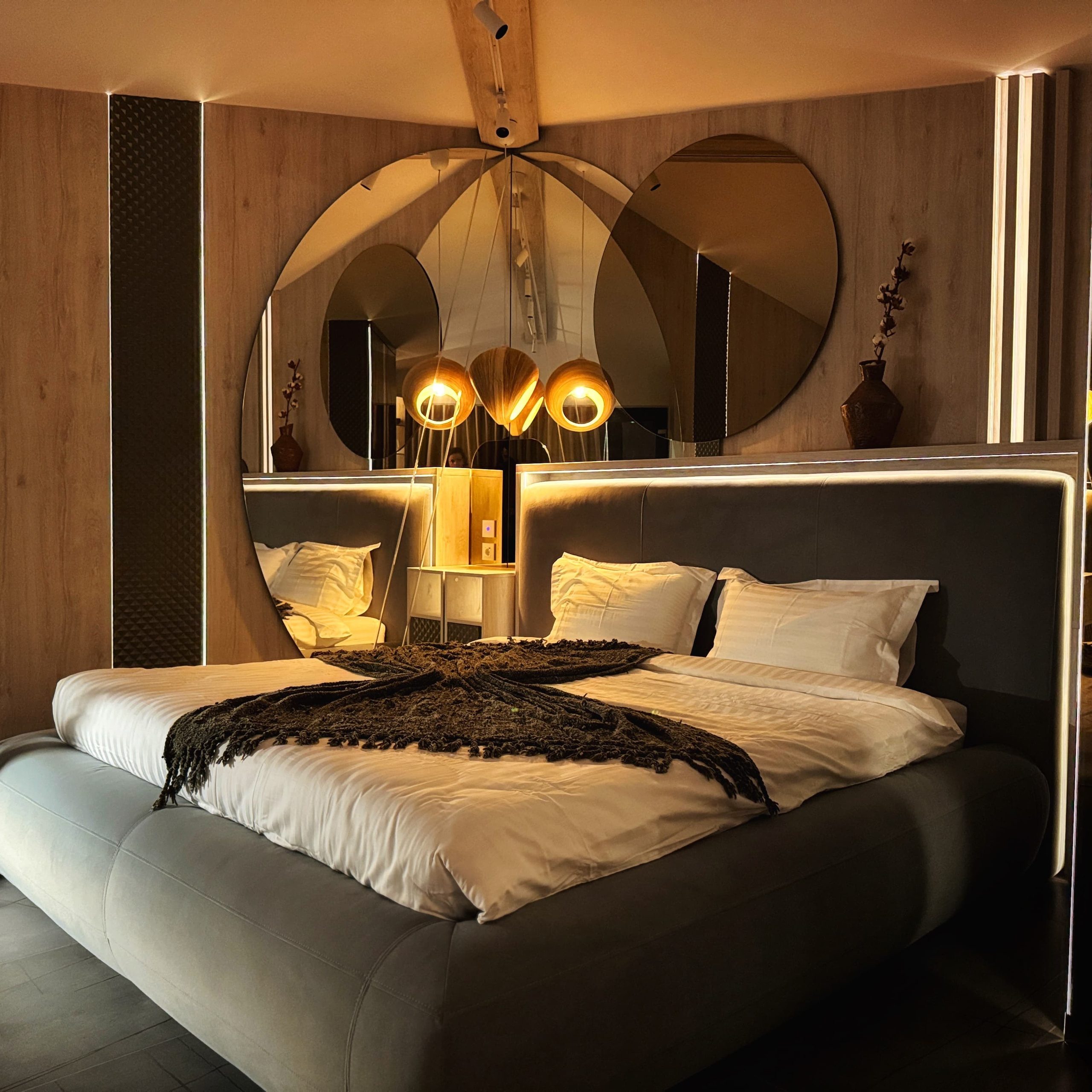 Amumi 2 – Interior Design by Elena Ionescu. IONESCU ELENA