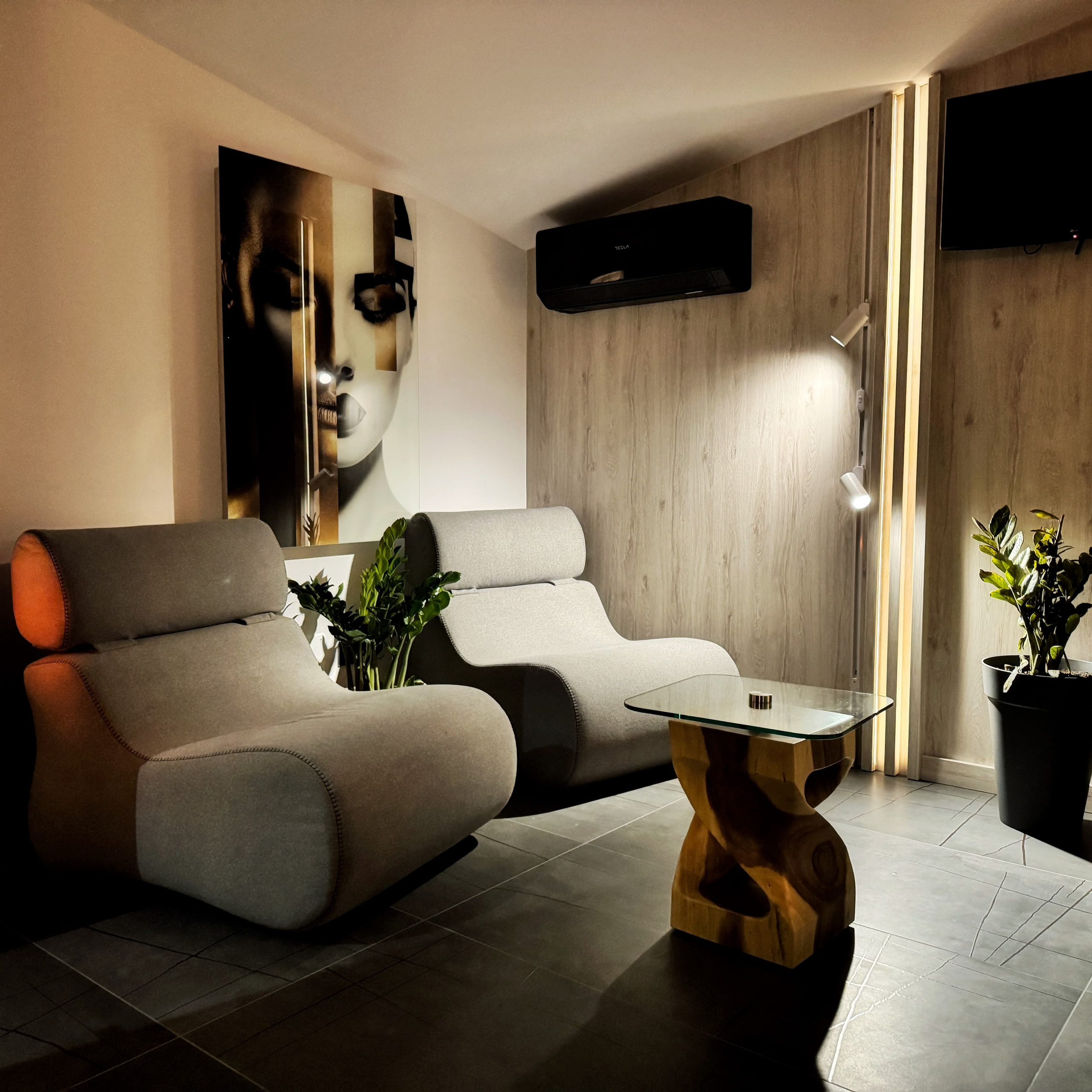 Amumi 2 – Interior Design by Elena Ionescu. IONESCU ELENA