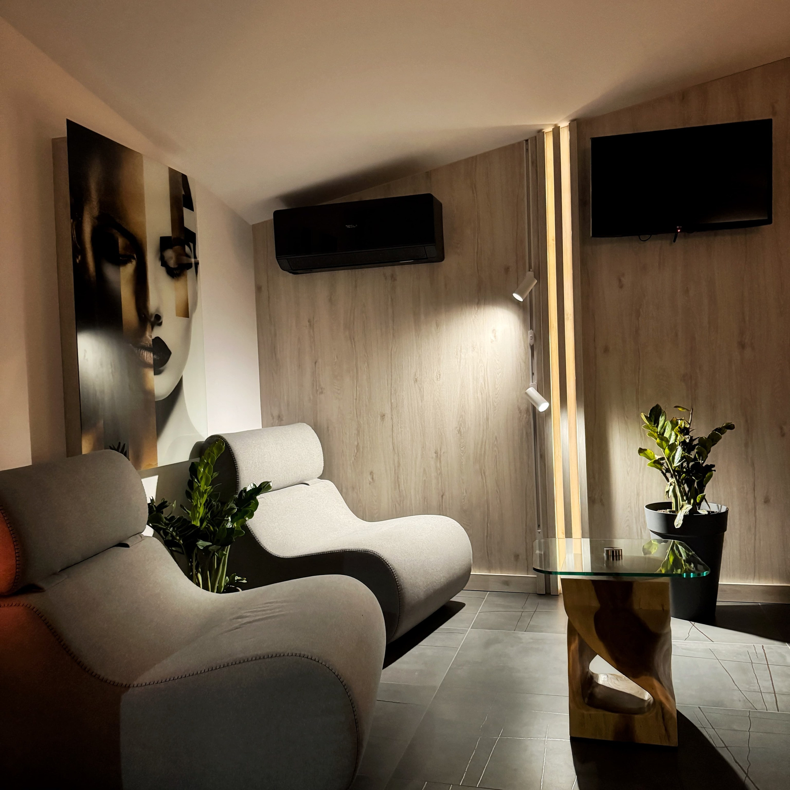 Amumi 2 – Interior Design by Elena Ionescu. IONESCU ELENA