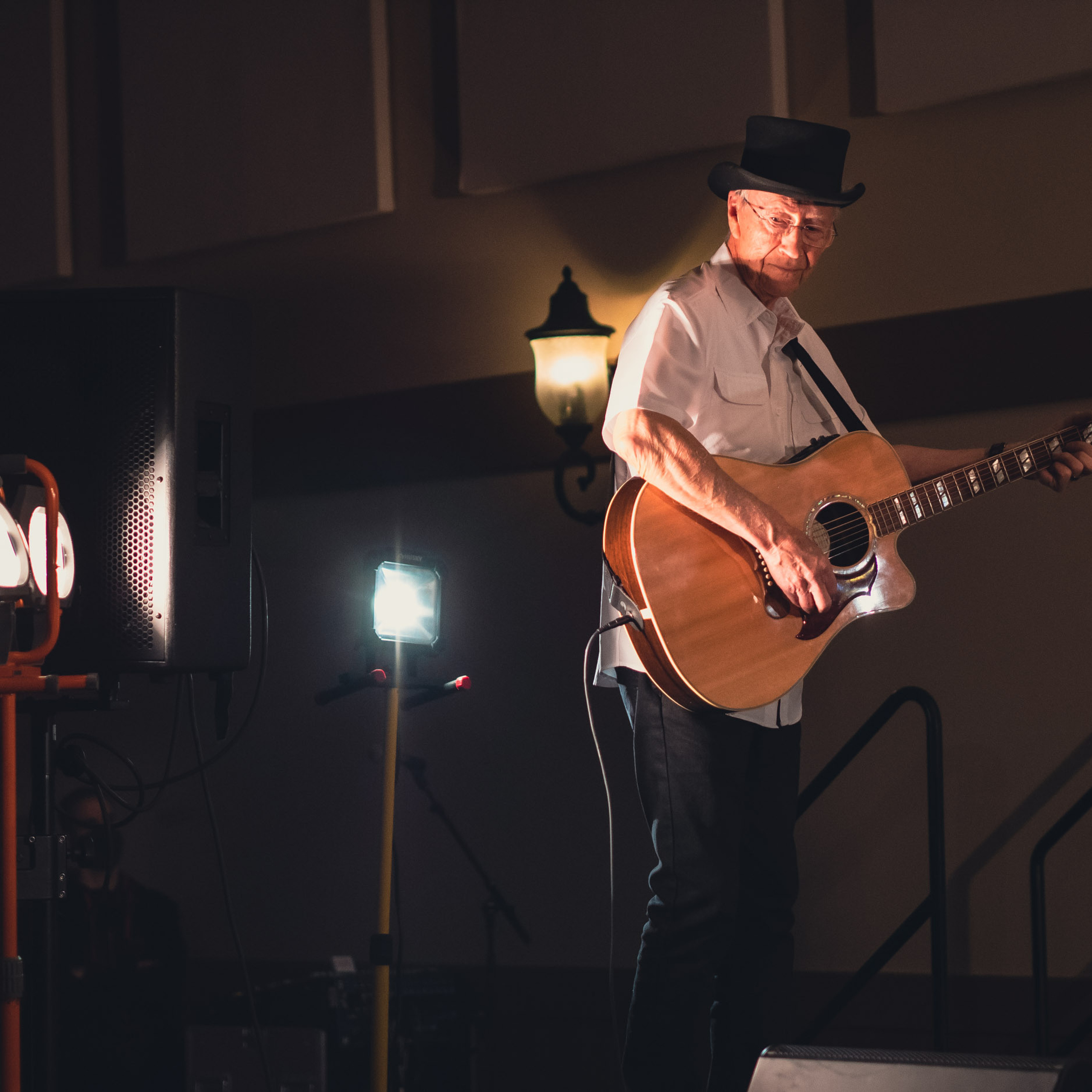 Indigenous Peoples Day in Fort Saskatchewan, 2022 - Fiddle and country music - performance by Zachary Willier