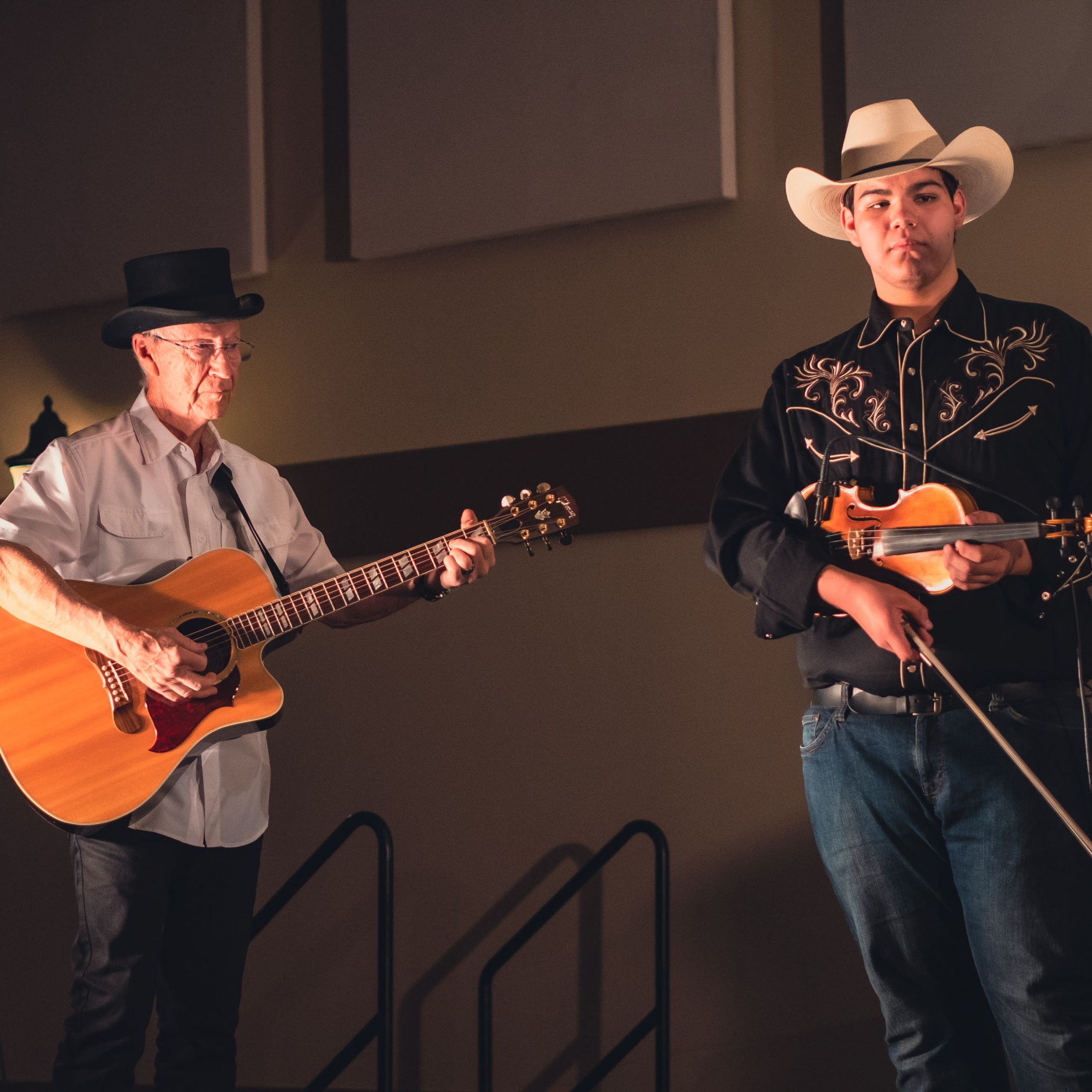 Indigenous Peoples Day in Fort Saskatchewan, 2022 - Fiddle and country music - performance by Zachary Willier