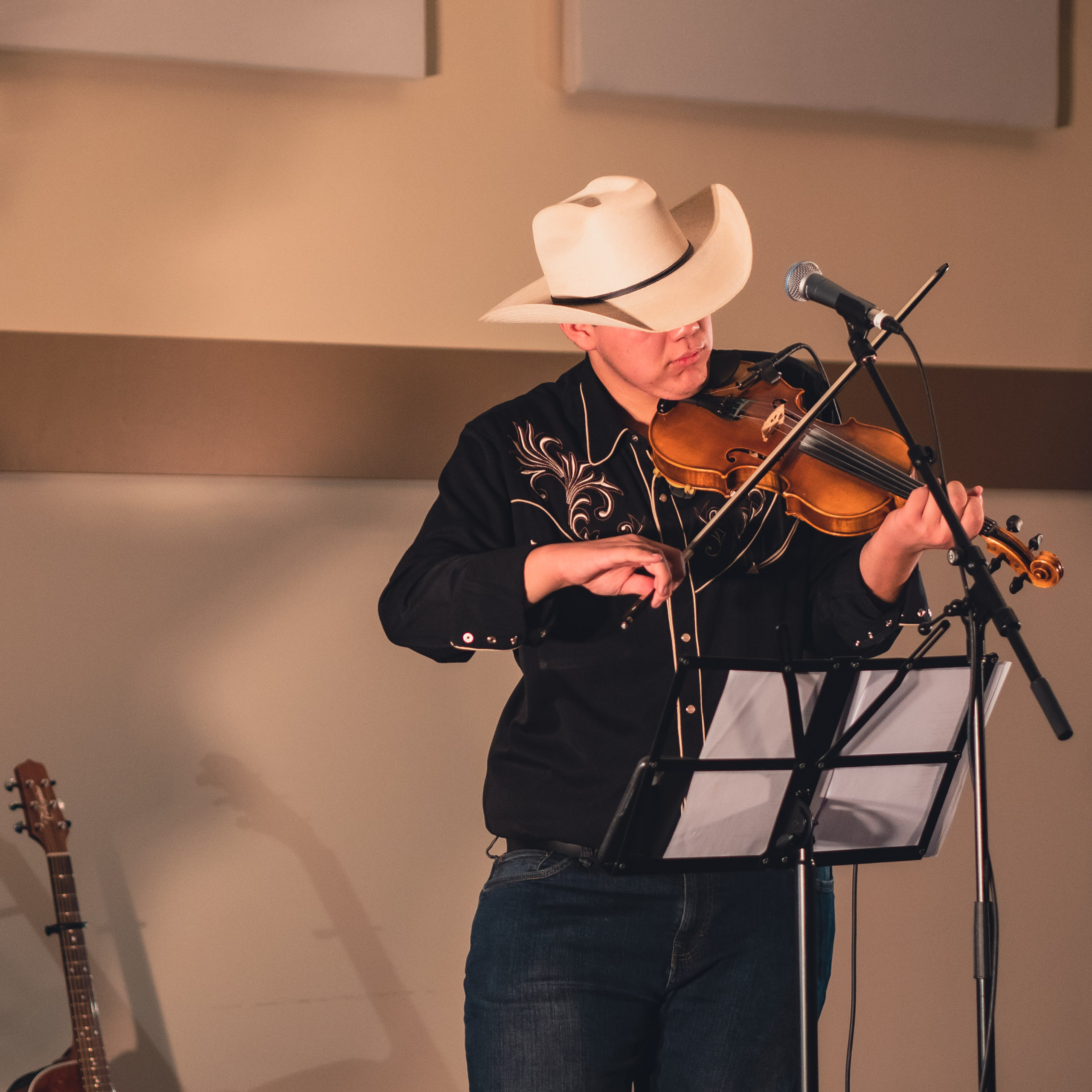 Indigenous Peoples Day in Fort Saskatchewan, 2022 - Fiddle and country music - performance by Zachary Willier