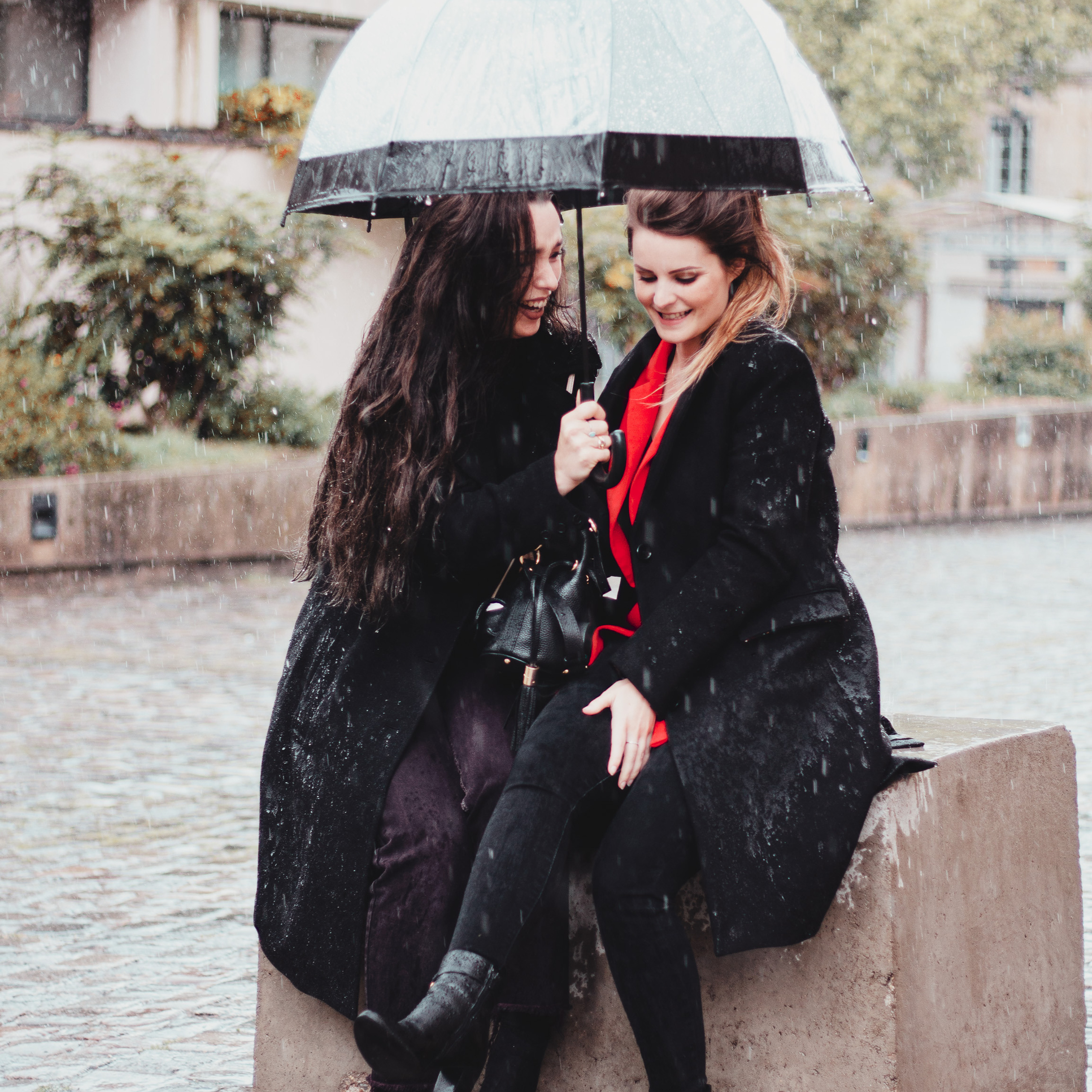 Portfolio Photographe à Poitiers, Tours et Vienne – Portrait, Corporate et Reportage. Photographe professionnelle à Poitiers, Tours et Châtellerault | Studio photo entre Poitiers et Tours – portraits, familles, entreprises, ma