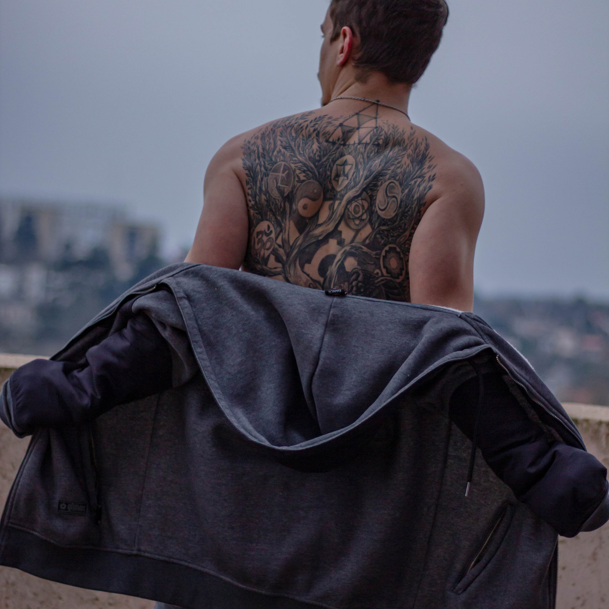 Portfolio Photographe à Poitiers, Tours et Vienne – Portrait, Corporate et Reportage. Photographe professionnelle à Poitiers, Tours et Châtellerault | Studio photo entre Poitiers et Tours – portraits, familles, entreprises, ma