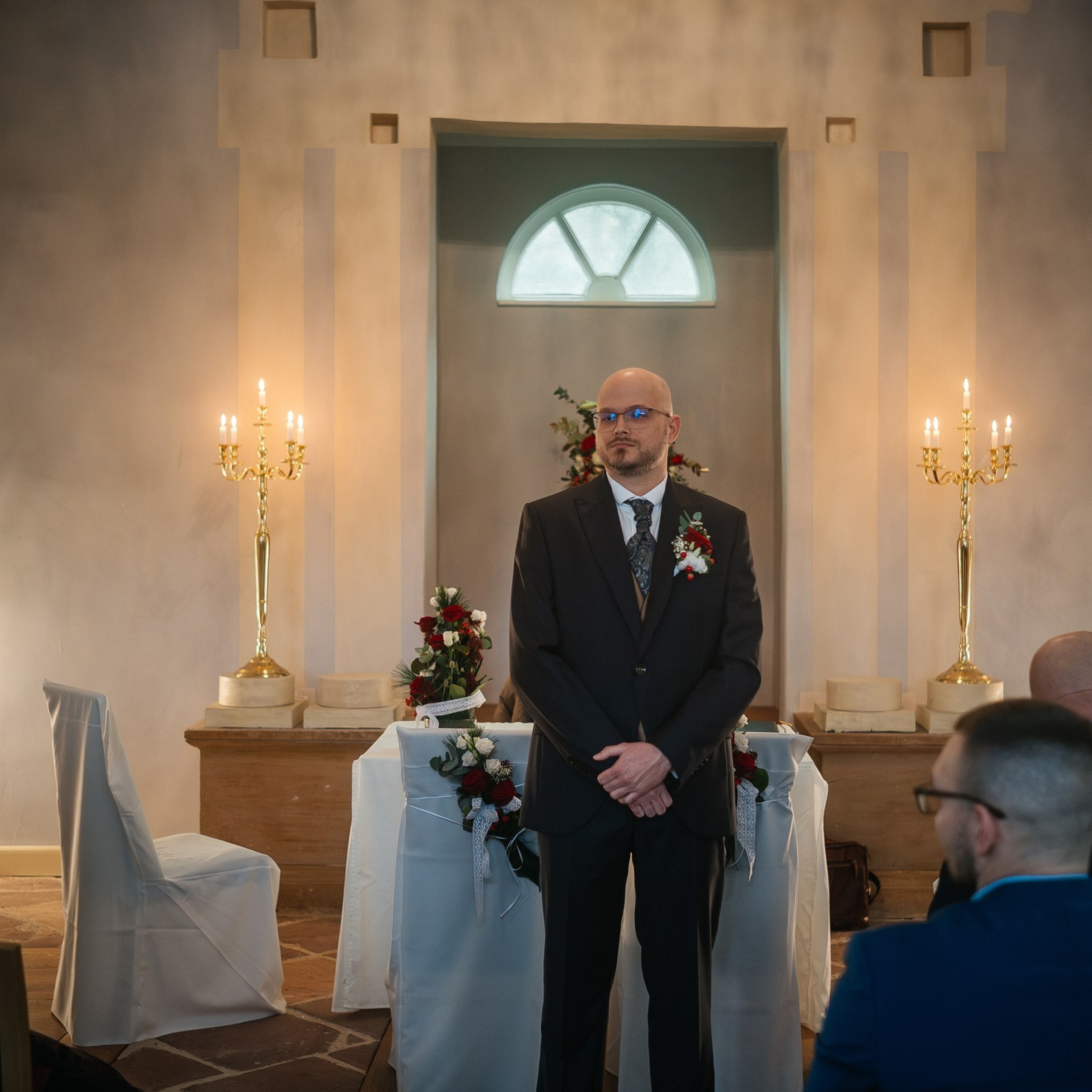 Groom before First Look during civing ceremony in synagoge