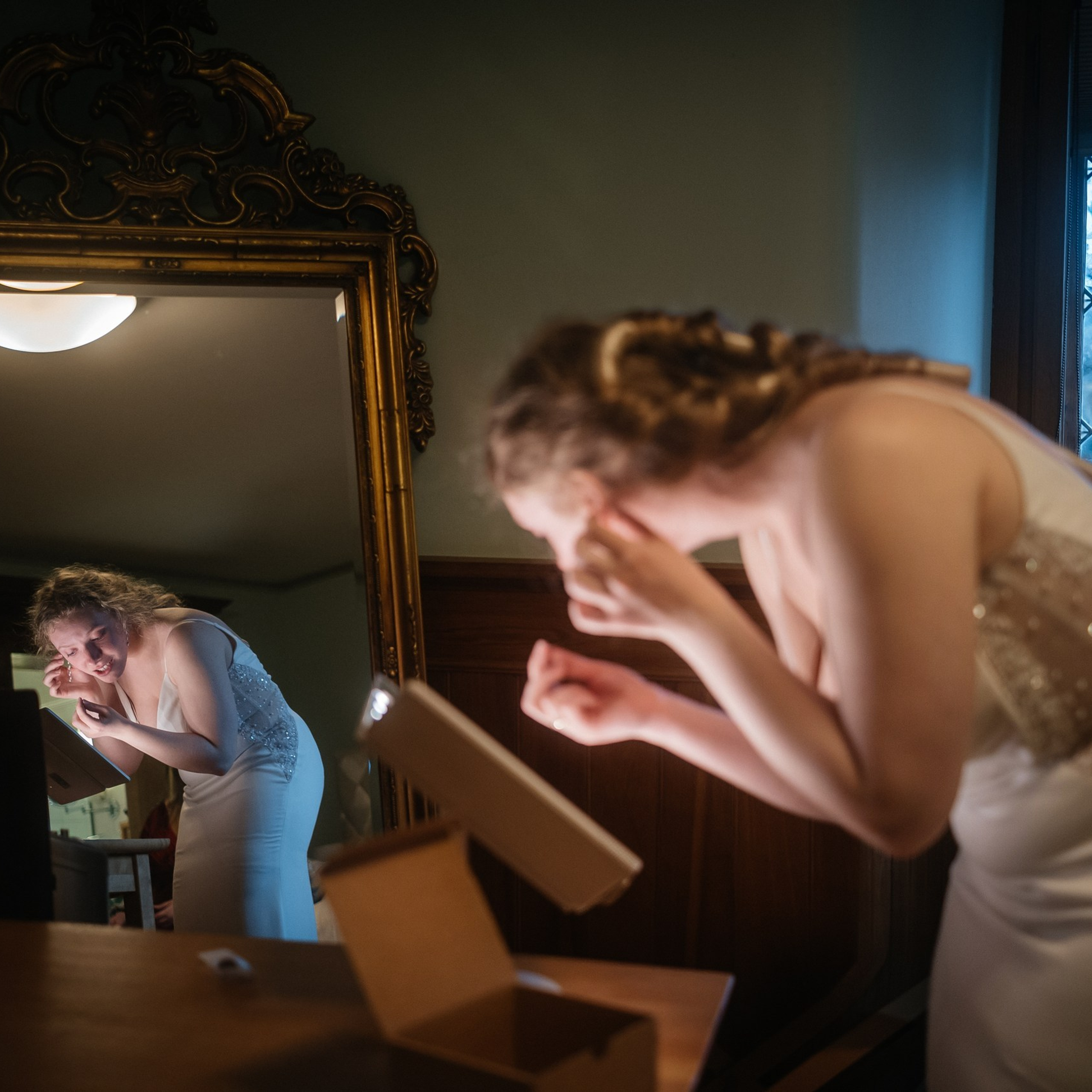 Getting ready of the bride at the tower of Schloss Romrod