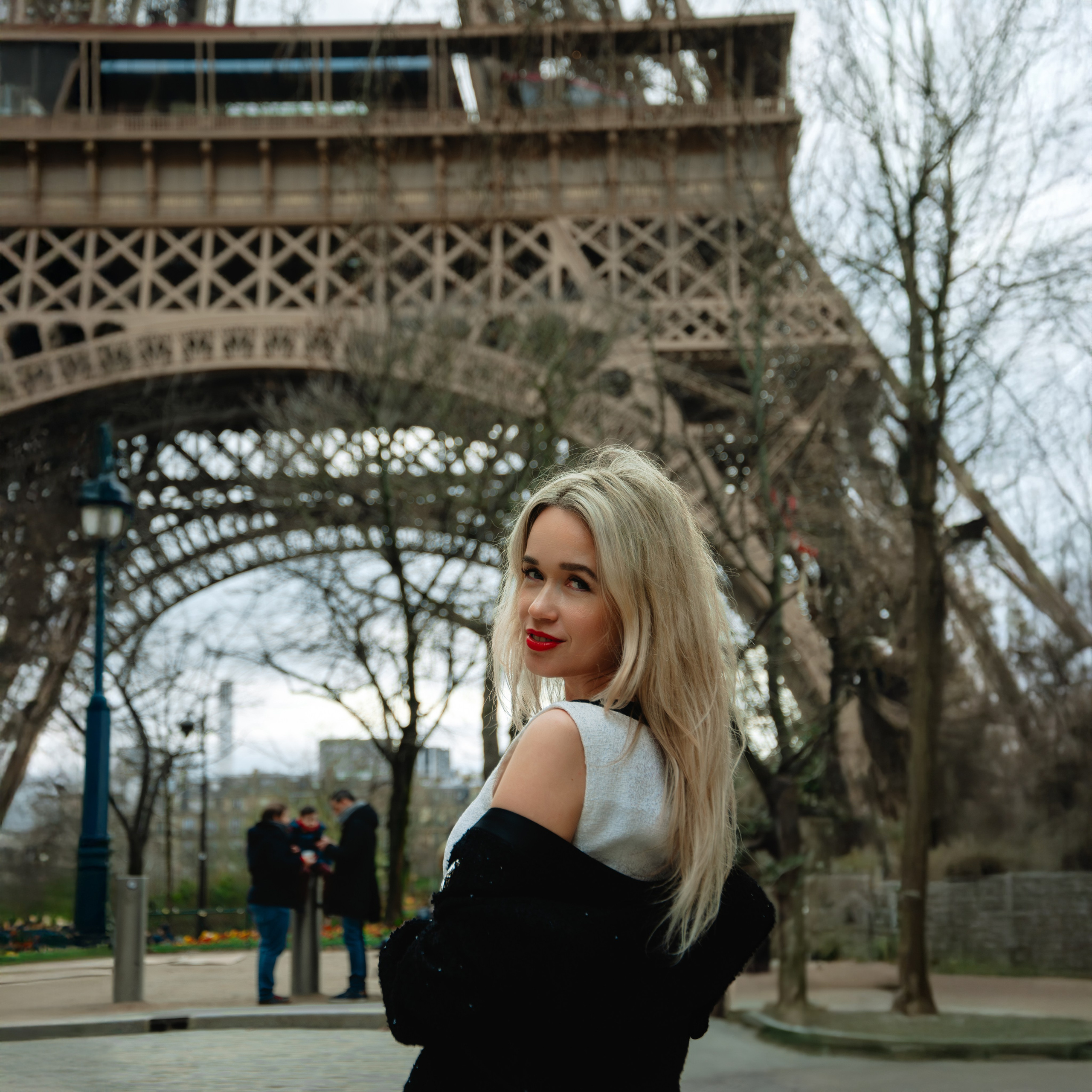 Paris photoshoot Ideas. Paris photographer — Polina Osipova