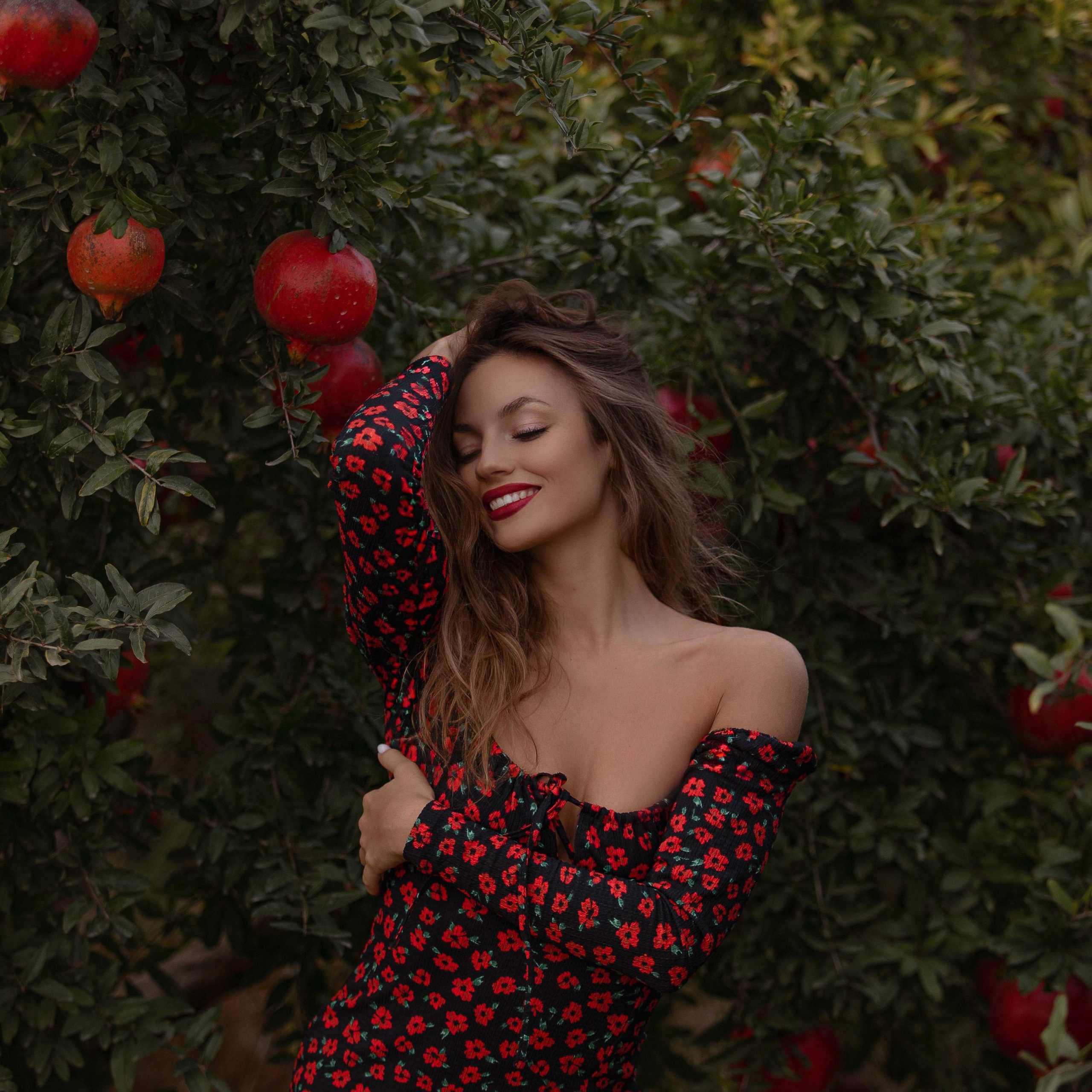 Цветение гранатовых садов. Цветение в Турции. Что цветет в Турции.