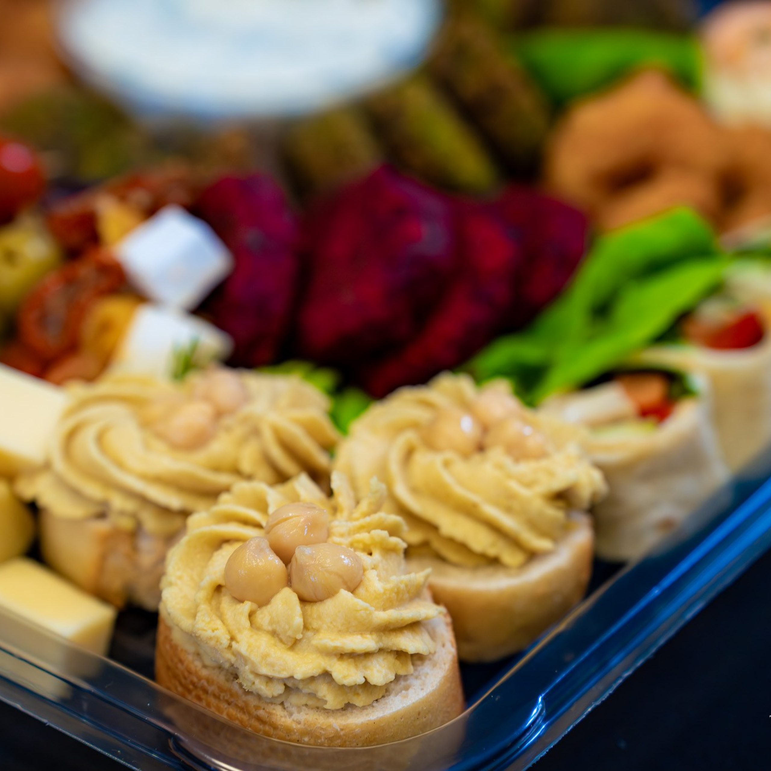 Sambata lui Lazar si Hramul la Biserica Romaneasca din Southampton — Slujba arhiereasca oficiata de PS Parinte Atanasie. TANTAN IONUT FOTO & FILM