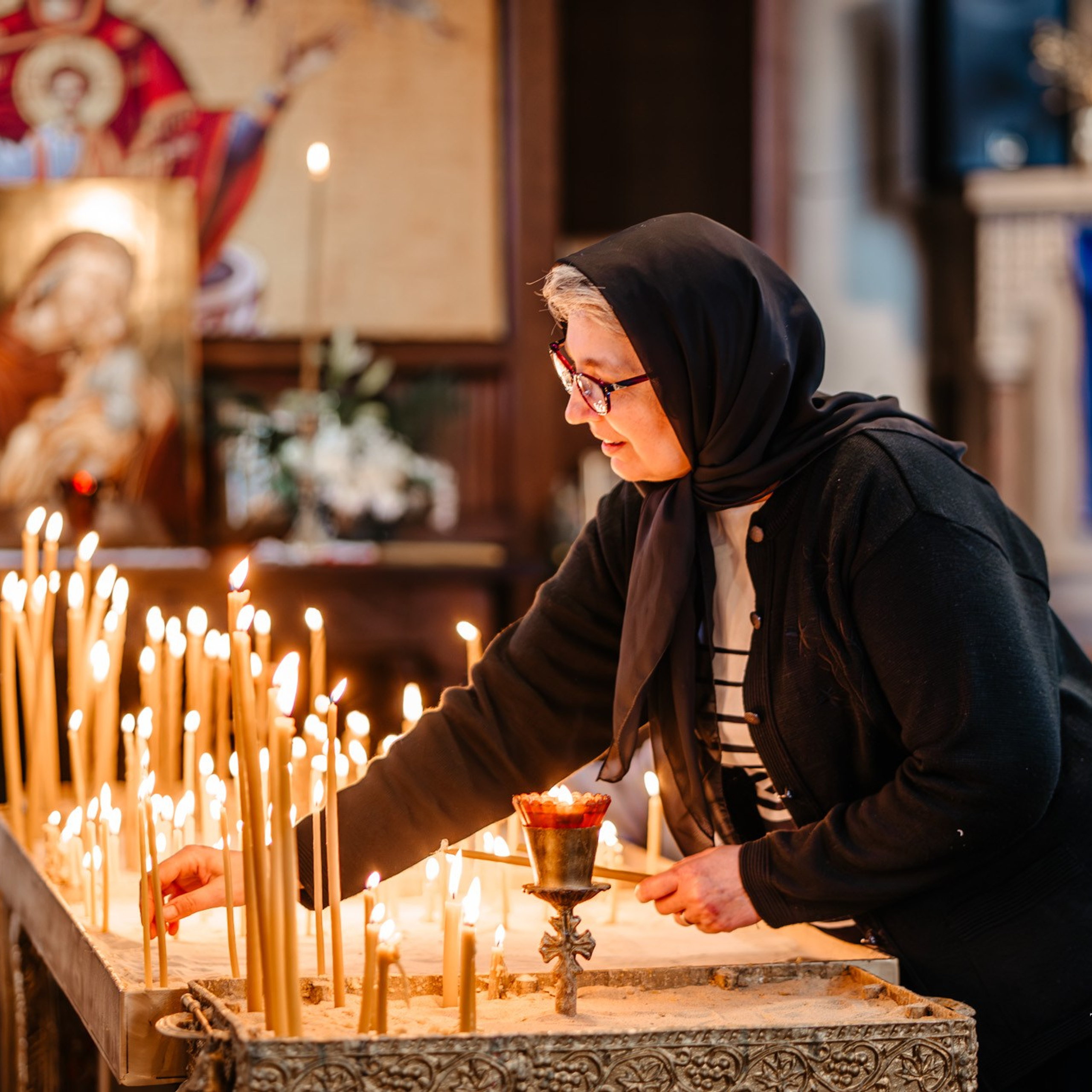 Sambata lui Lazar si Hramul la Biserica Romaneasca din Southampton — Slujba arhiereasca oficiata de PS Parinte Atanasie. TANTAN IONUT FOTO & FILM
