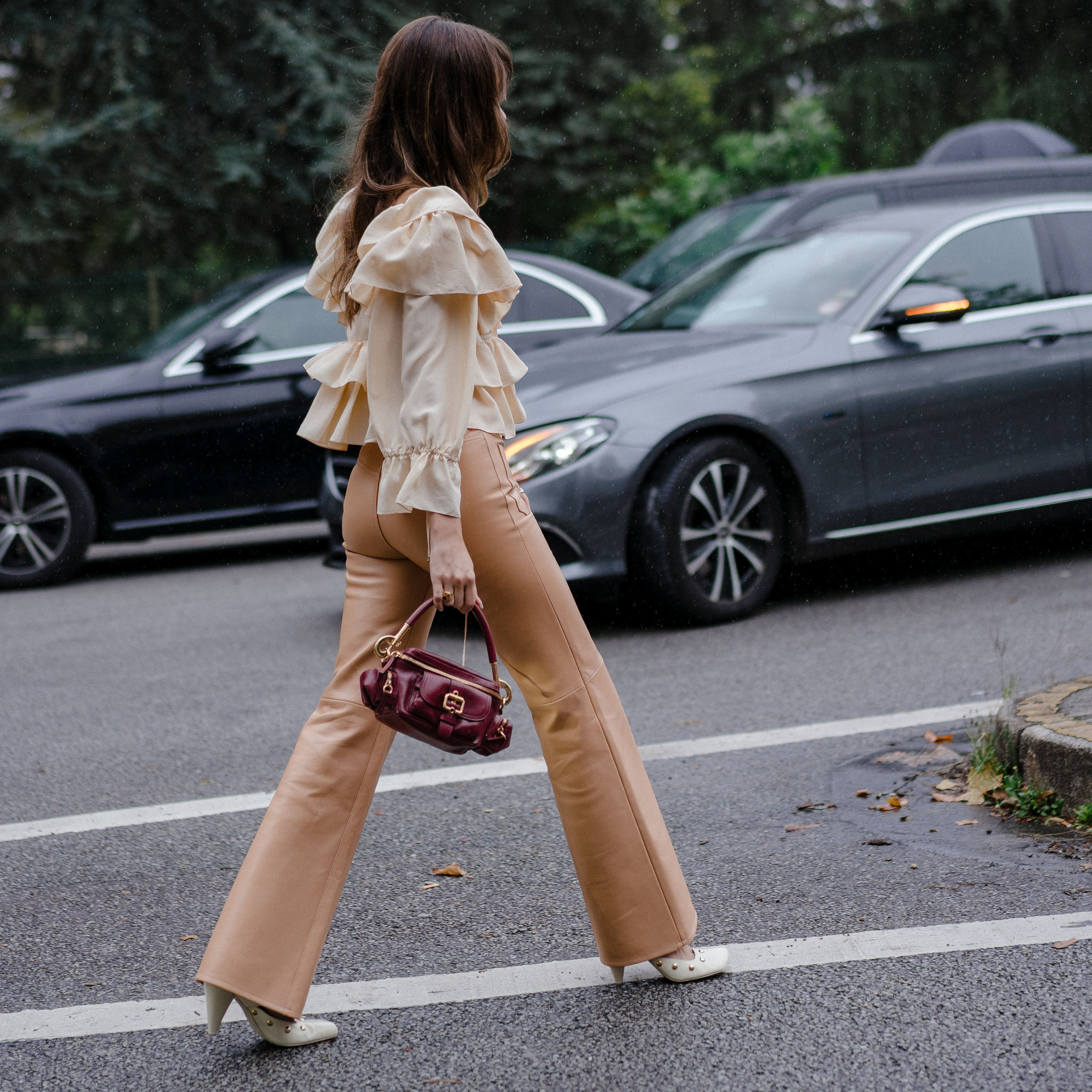 What to Wear for a Photoshoot in Paris | Outfit Guide by Ksenia Marchand