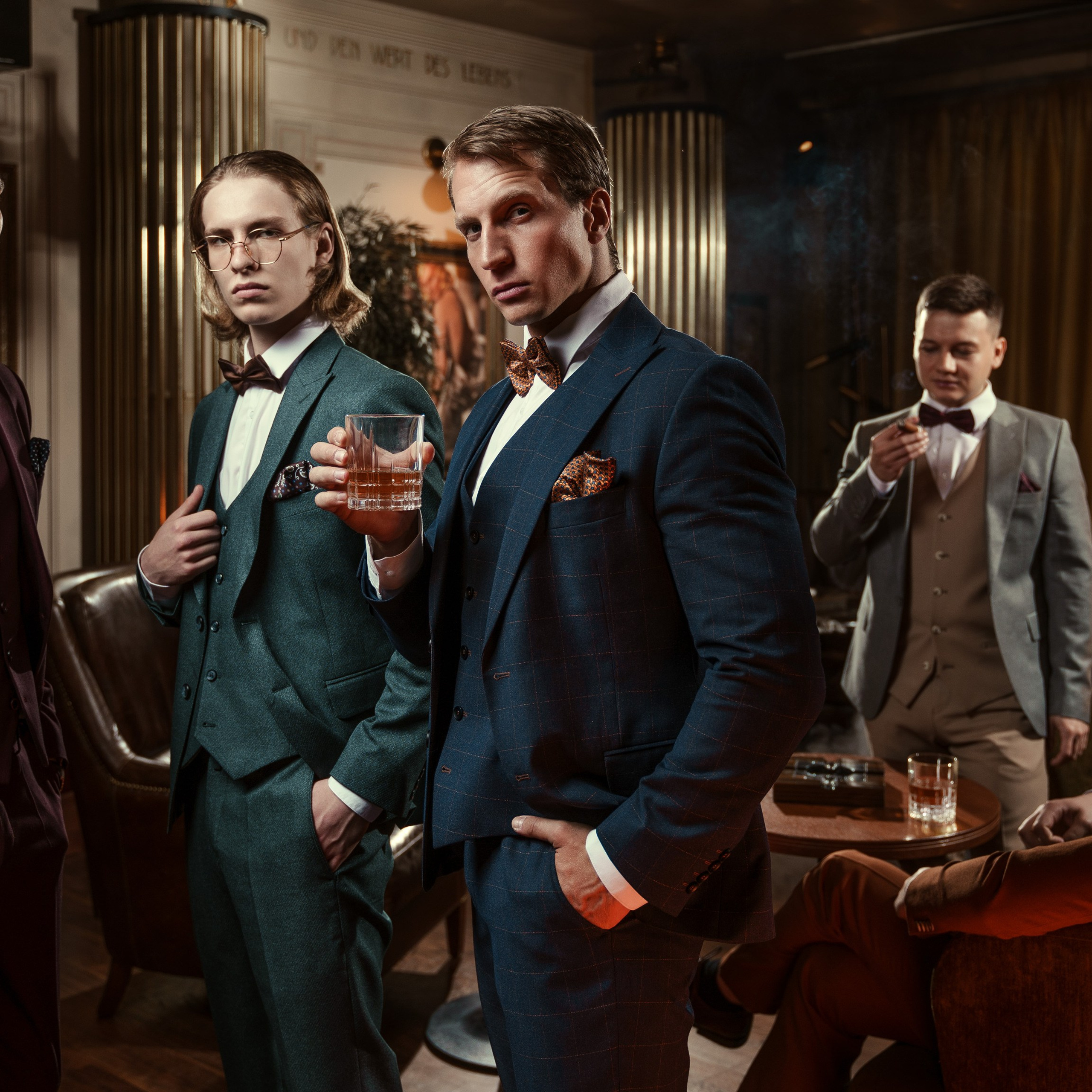 Men’s suits photography. Il fotografo Dmitrii Shmatov