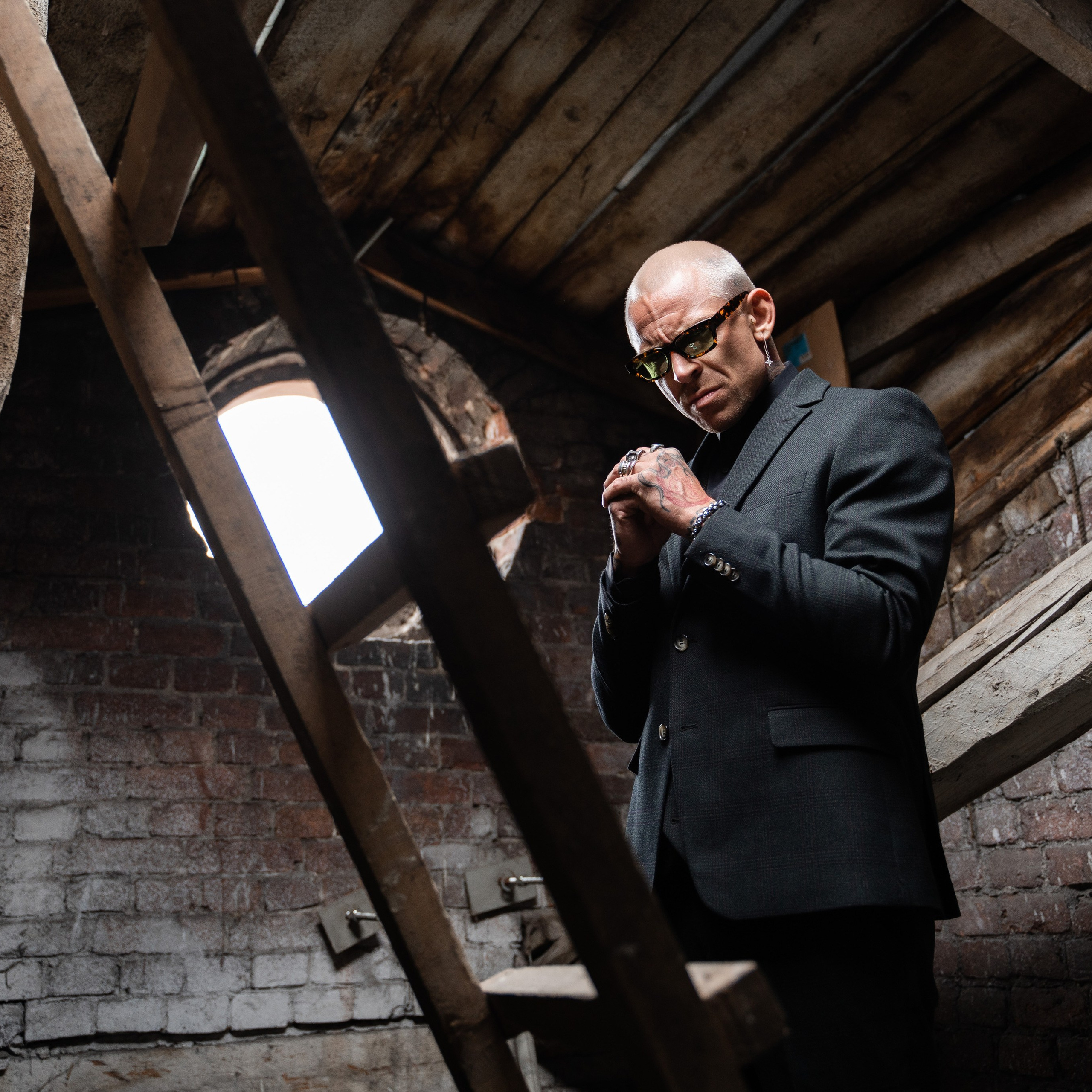 Men’s suits photography. Il fotografo Dmitrii Shmatov