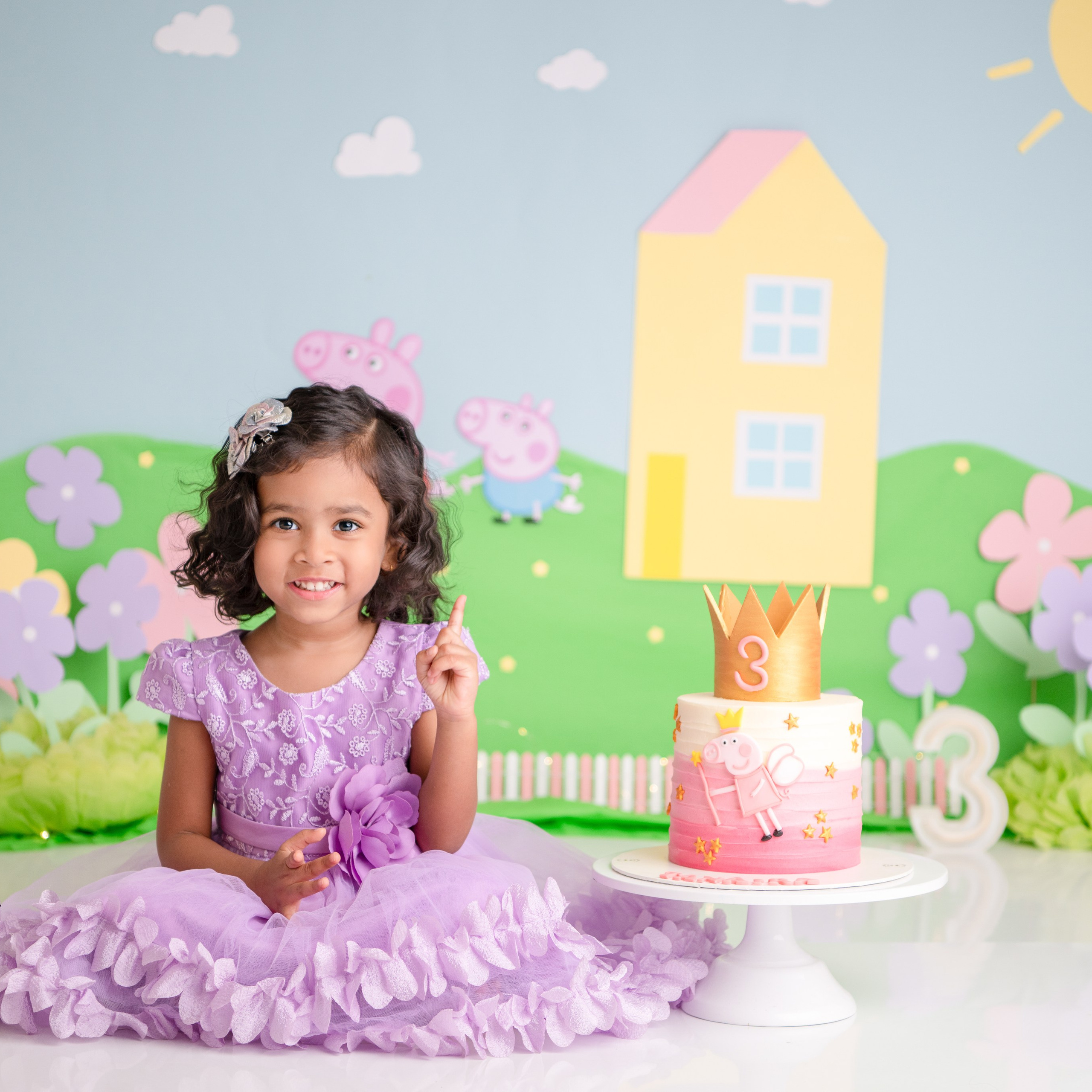 Newborn photo session in Doha Qatar, baby, sitter, cake smash, pre-birthday, maternity, family photographer in Doha, Qatar