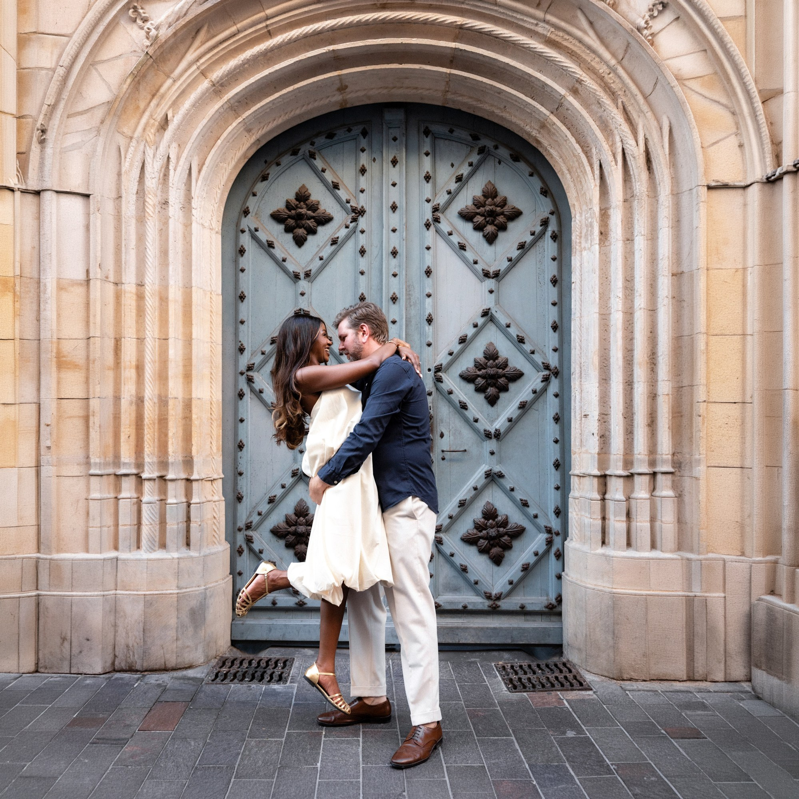 A Dreamy Family Photoshoot in the Lavender Fields Near Gaillac. Eugénie Smirnova — Wedding & Elopement Photographer in Southwest France