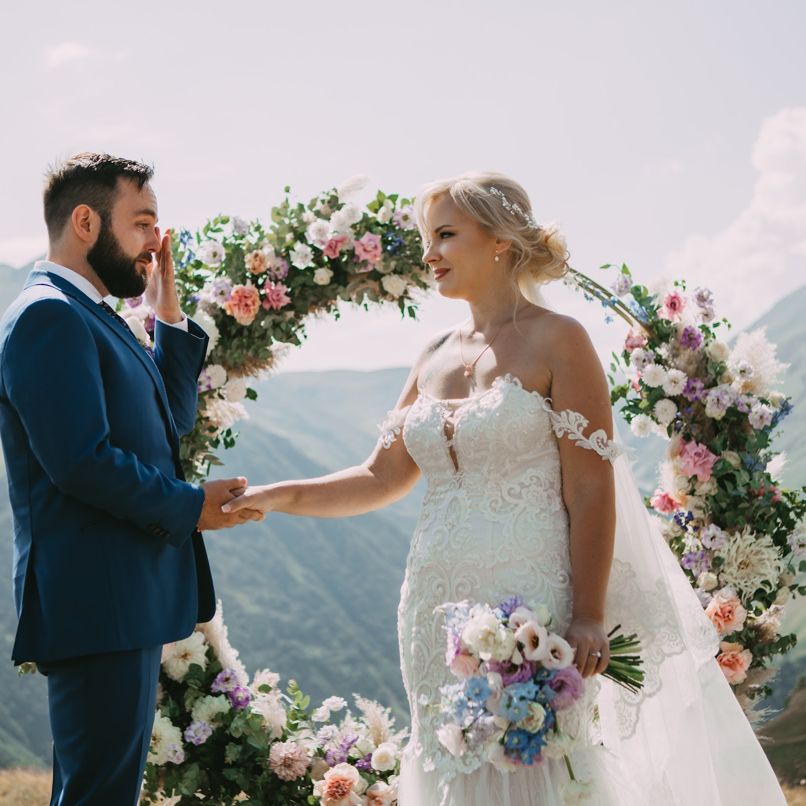 Wedding in Mountains of Georgia. Art Event Studio — Wedding in Georgia with professionals