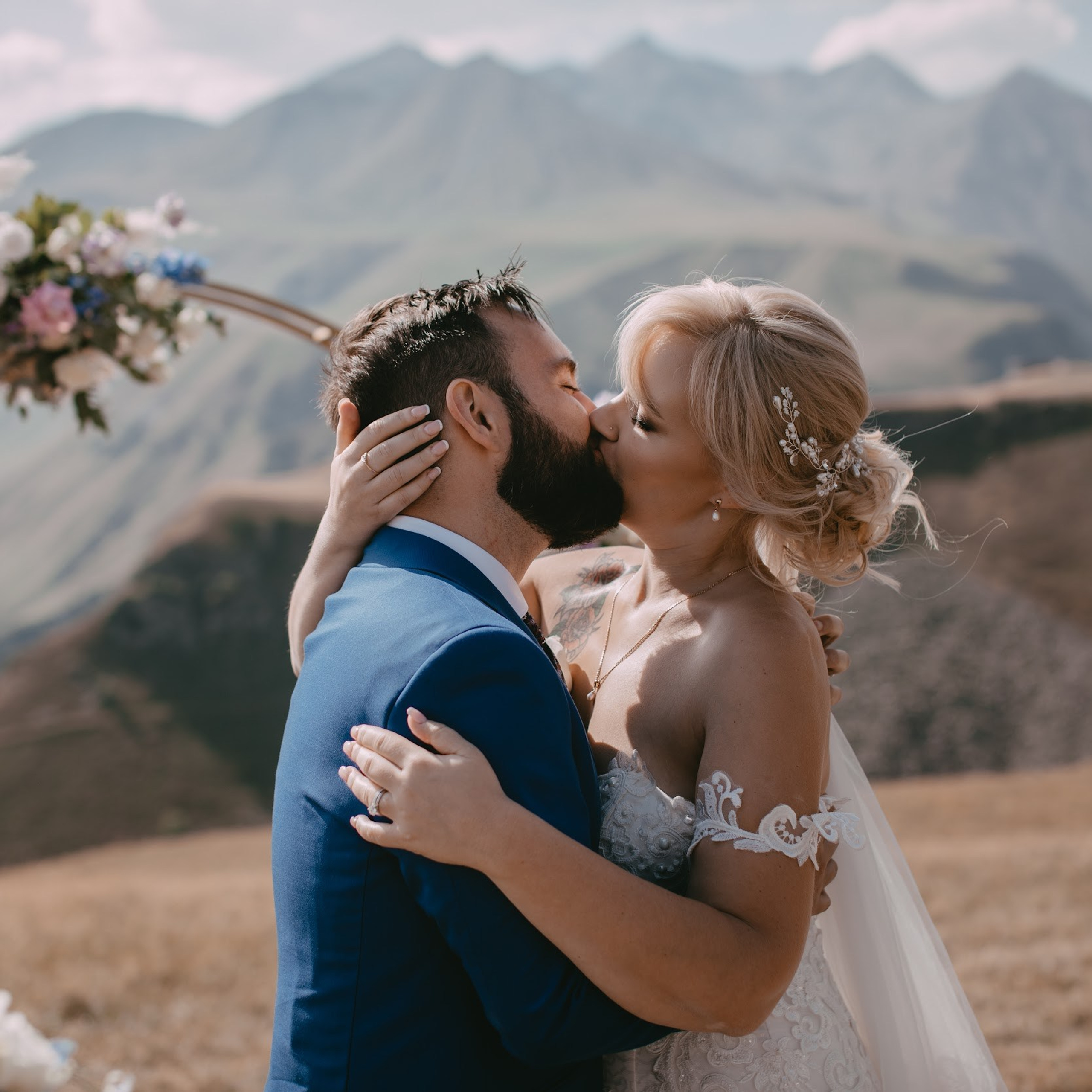 Wedding in Mountains of Georgia. Art Event Studio — Wedding in Georgia with professionals