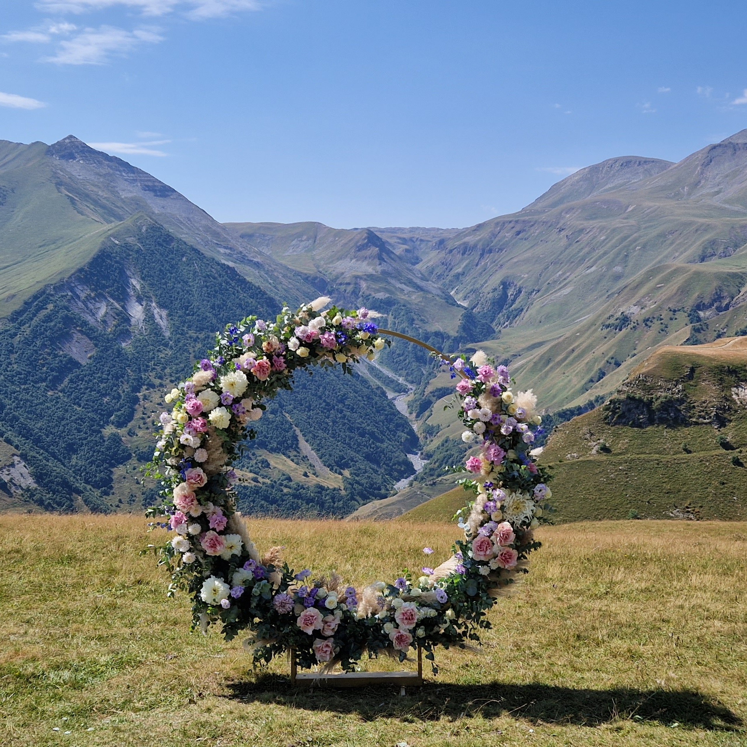 Wedding in Mountains of Georgia. Art Event Studio — Wedding in Georgia with professionals