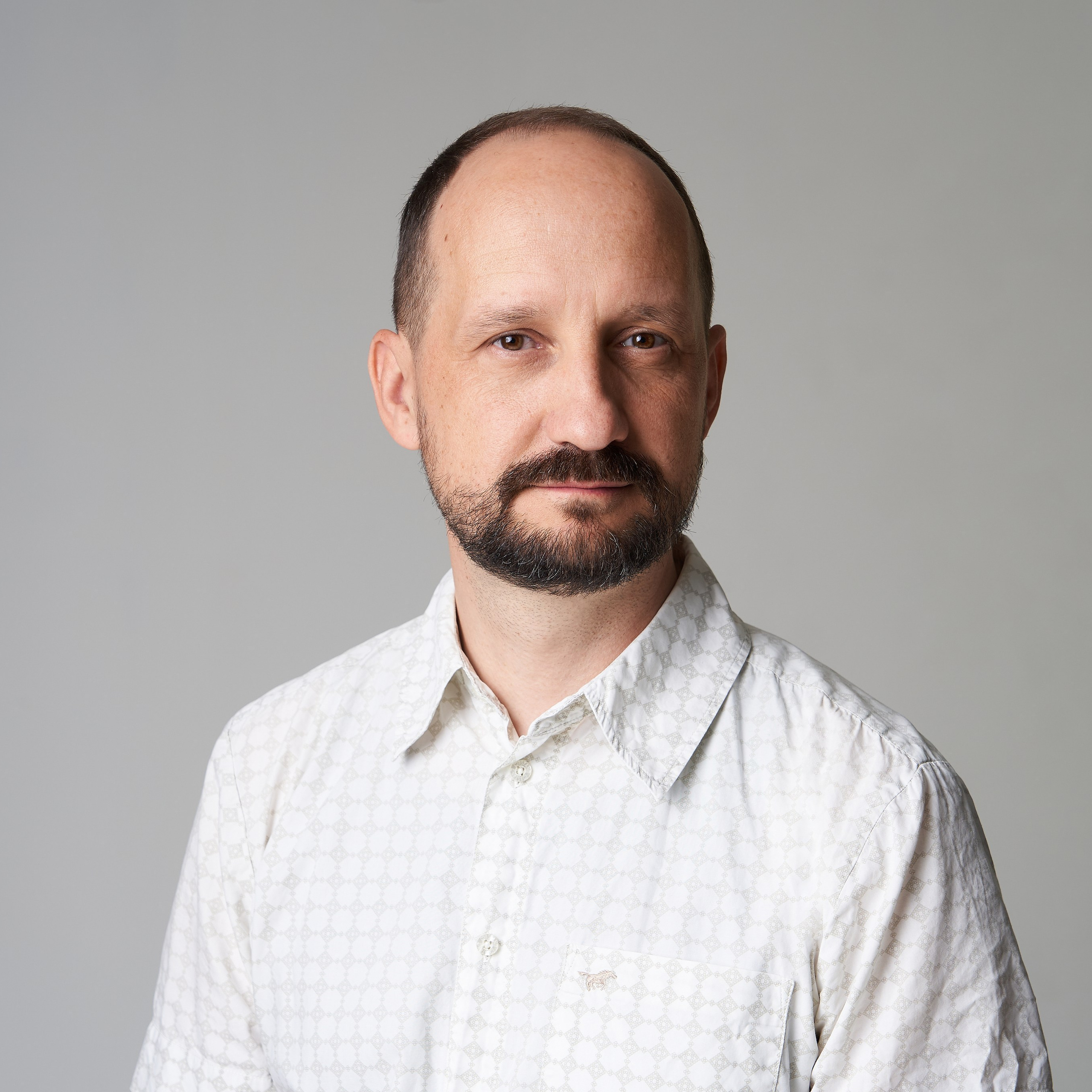 Verslo portreto fotosesija ofise