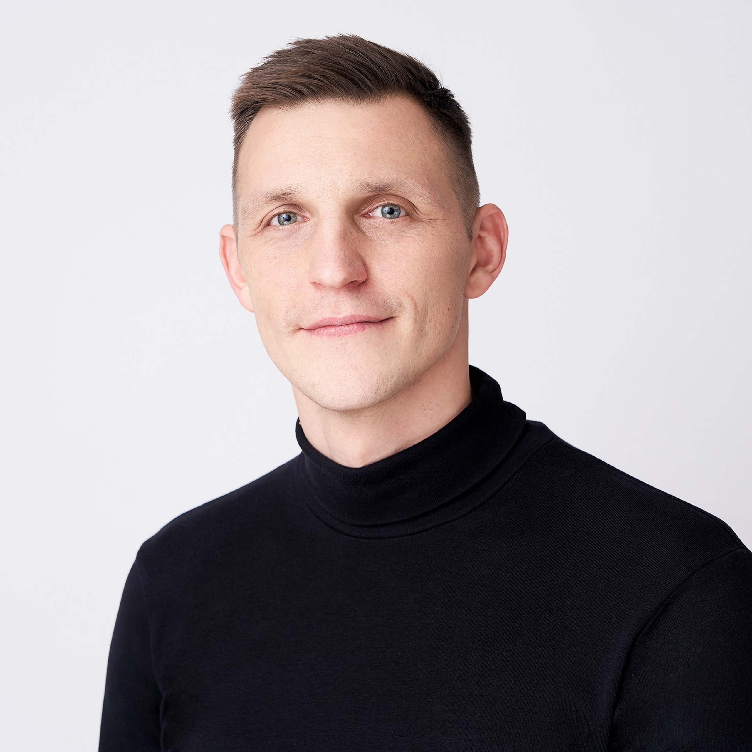 Verslo portreto fotosesija ofise