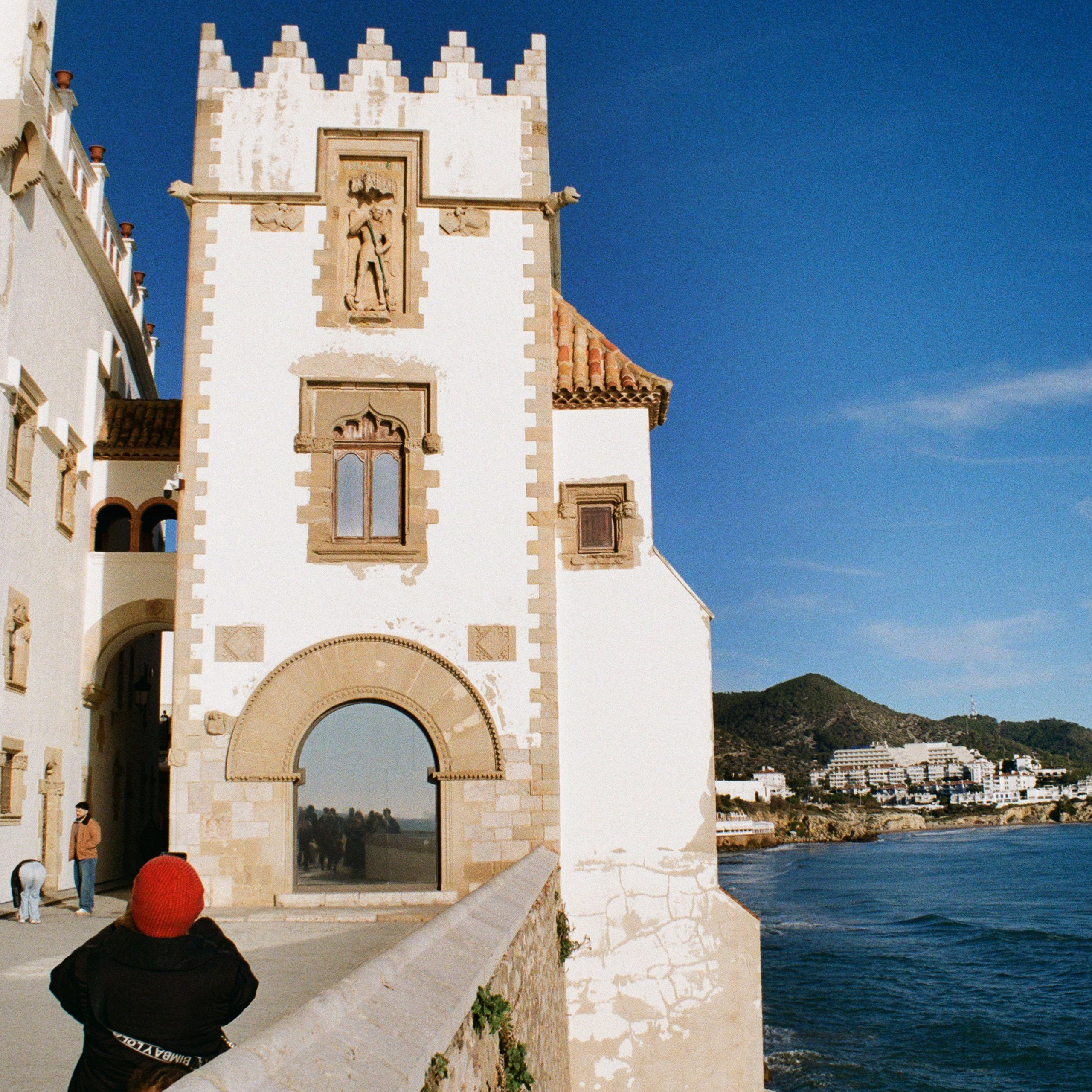 Sitges — light, sea and slow Mediterranean rhythm. Wedding Stories — Professional Wedding Photography & Videography in Germany, Italy, Spain & all across Europe