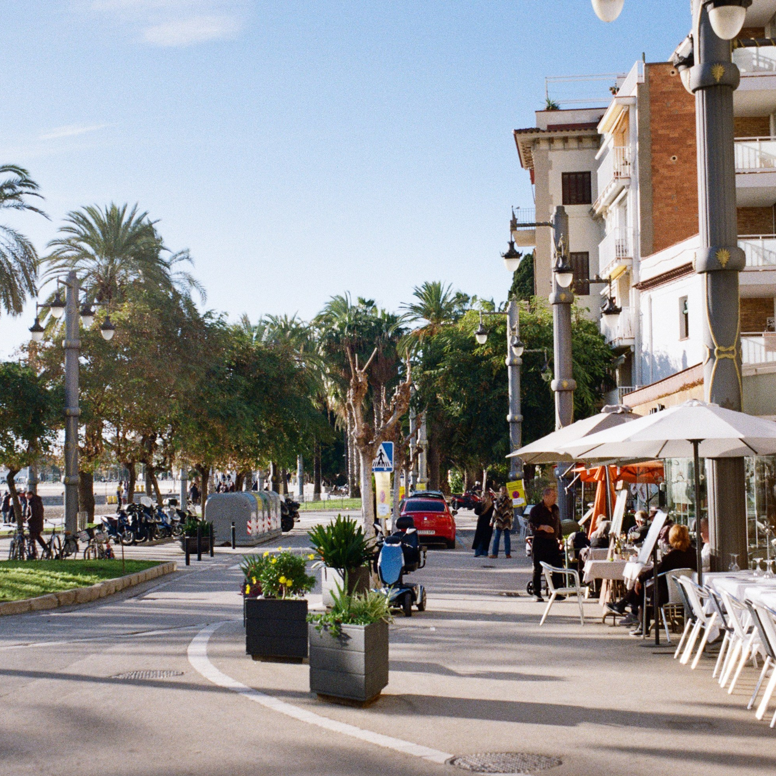 Sitges — light, sea and slow Mediterranean rhythm. Wedding Stories — Professional Wedding Photography & Videography in Germany, Italy, Spain & all across Europe