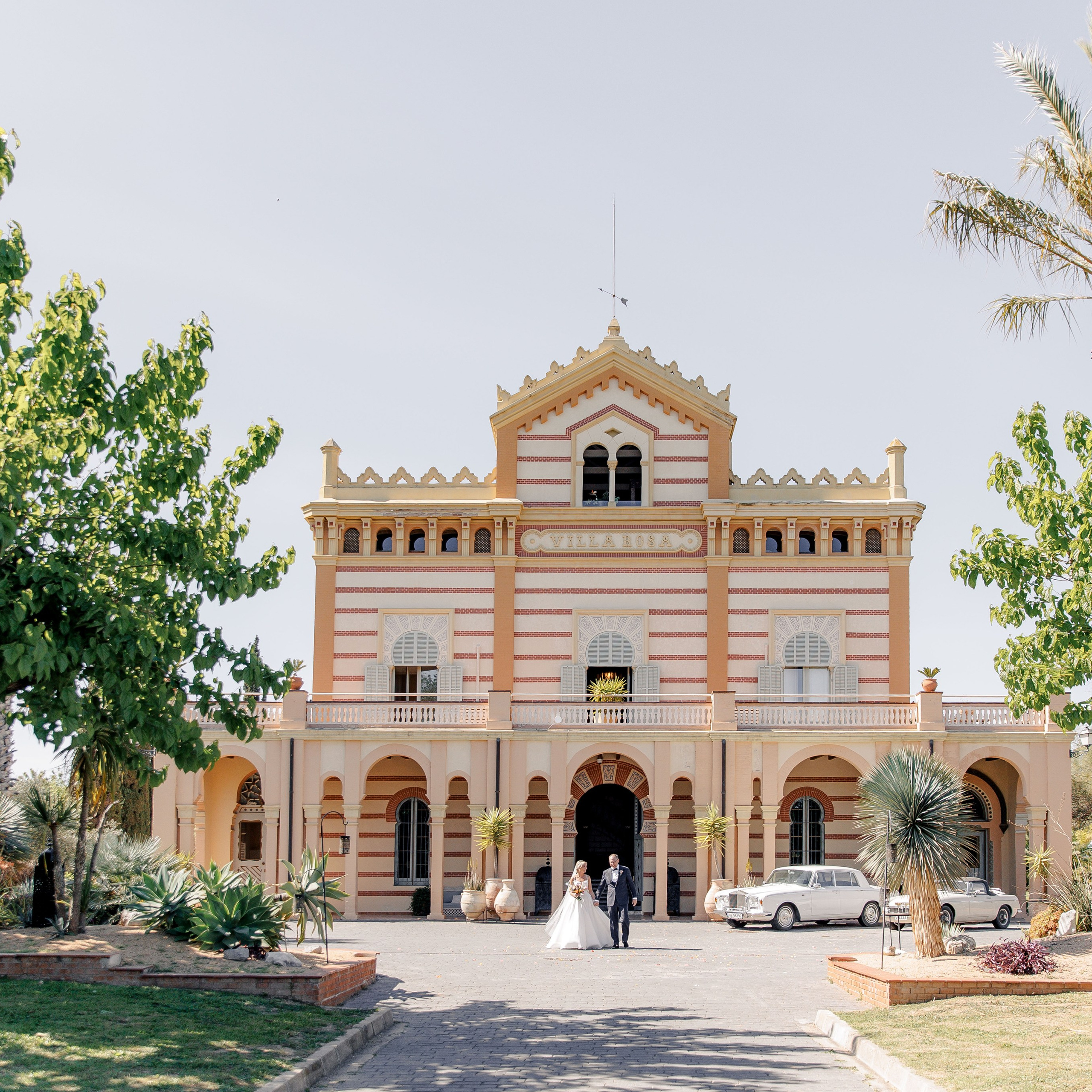 Barcelona Wedding Inspiration Tips. Barcelona Wedding Photographer