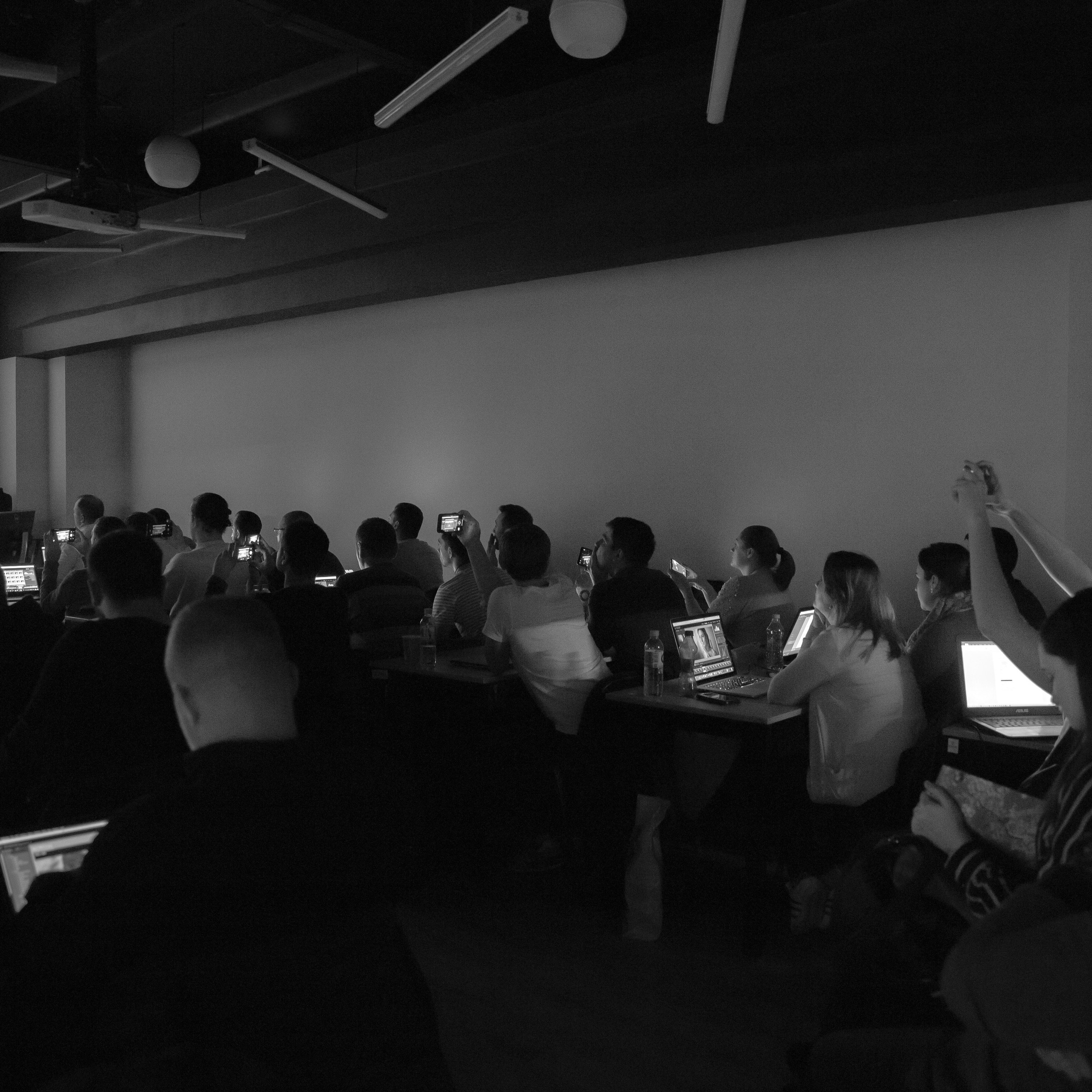 ID-Brothers Workshop. Servicii Foto Video în Chișinău și Europa ID-Brothers