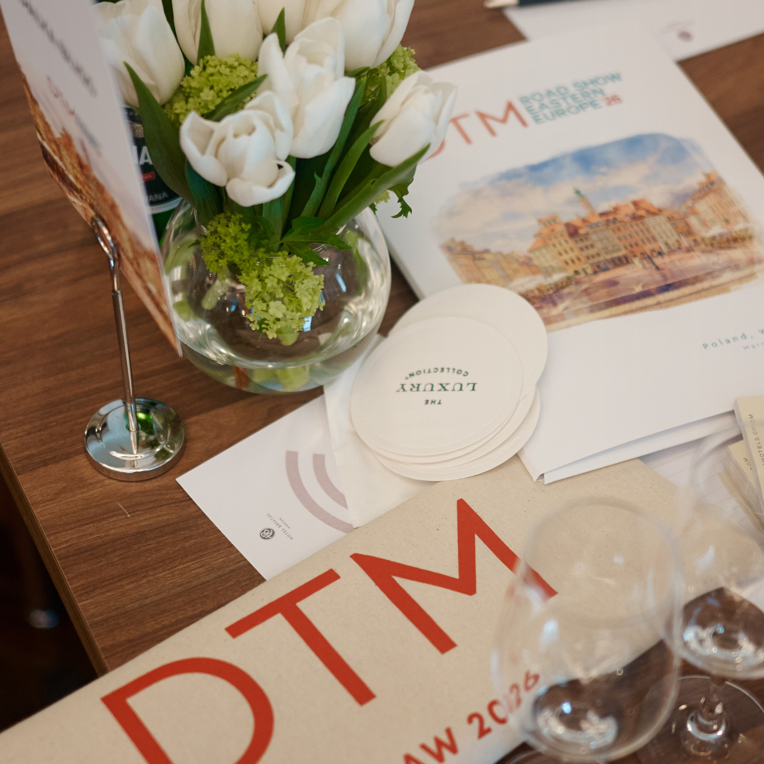 Deluxe Travel Market — Warsaw 2026. Аліса Постникова — портретний фотограф| Канни, Париж