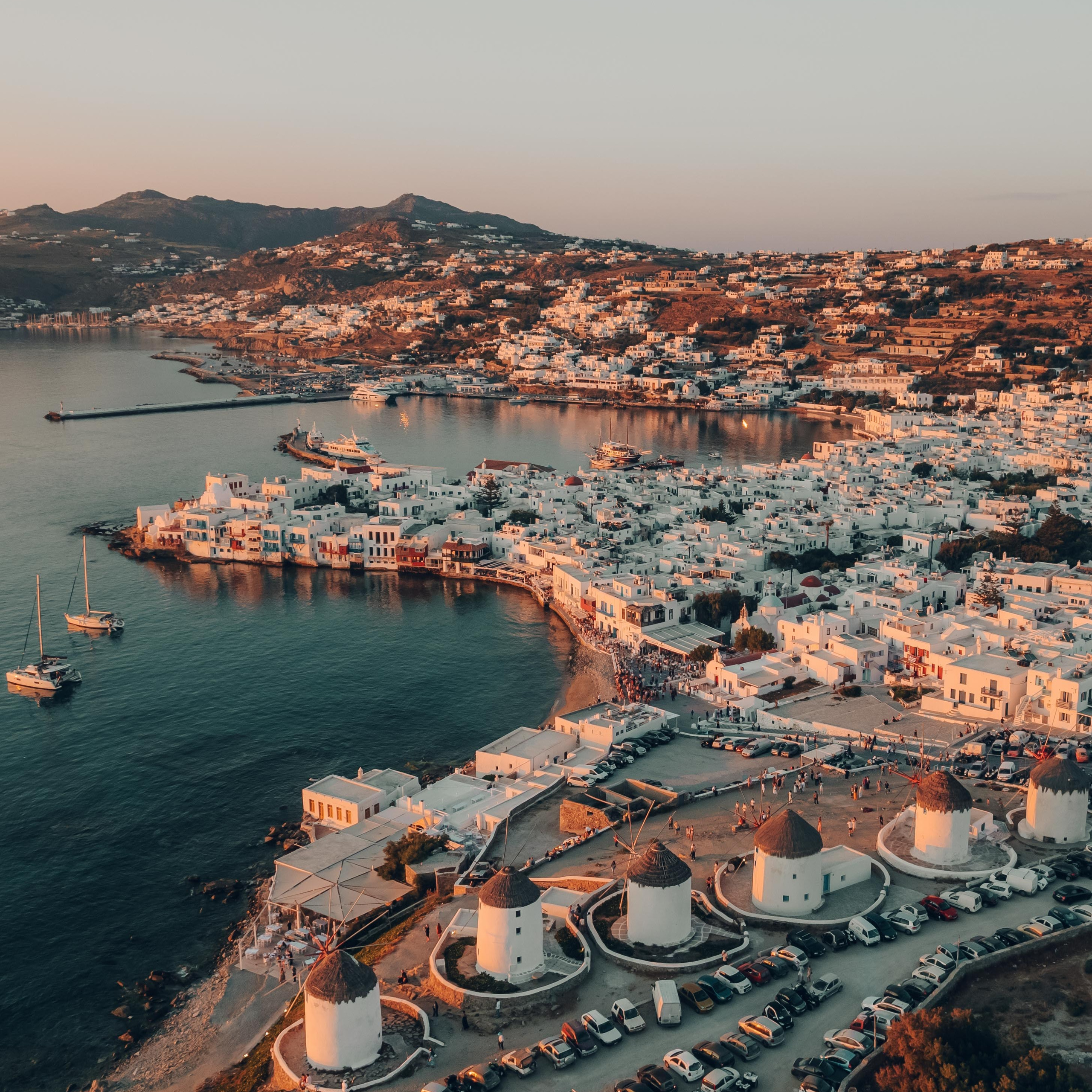 Tourism photography capturing travel destinations, lifestyle moments and unique experiences.