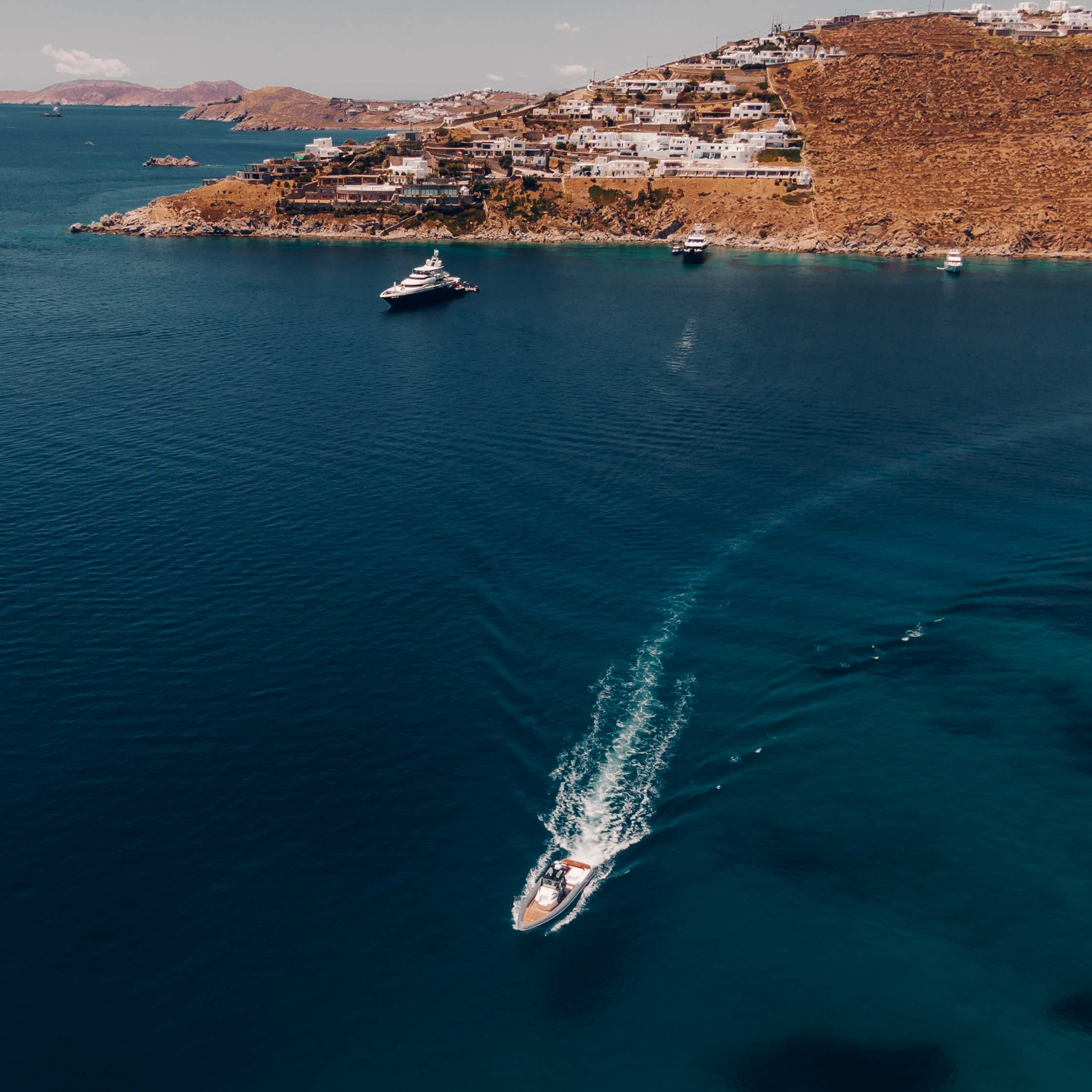 Tourism photography capturing travel destinations, lifestyle moments and unique experiences.