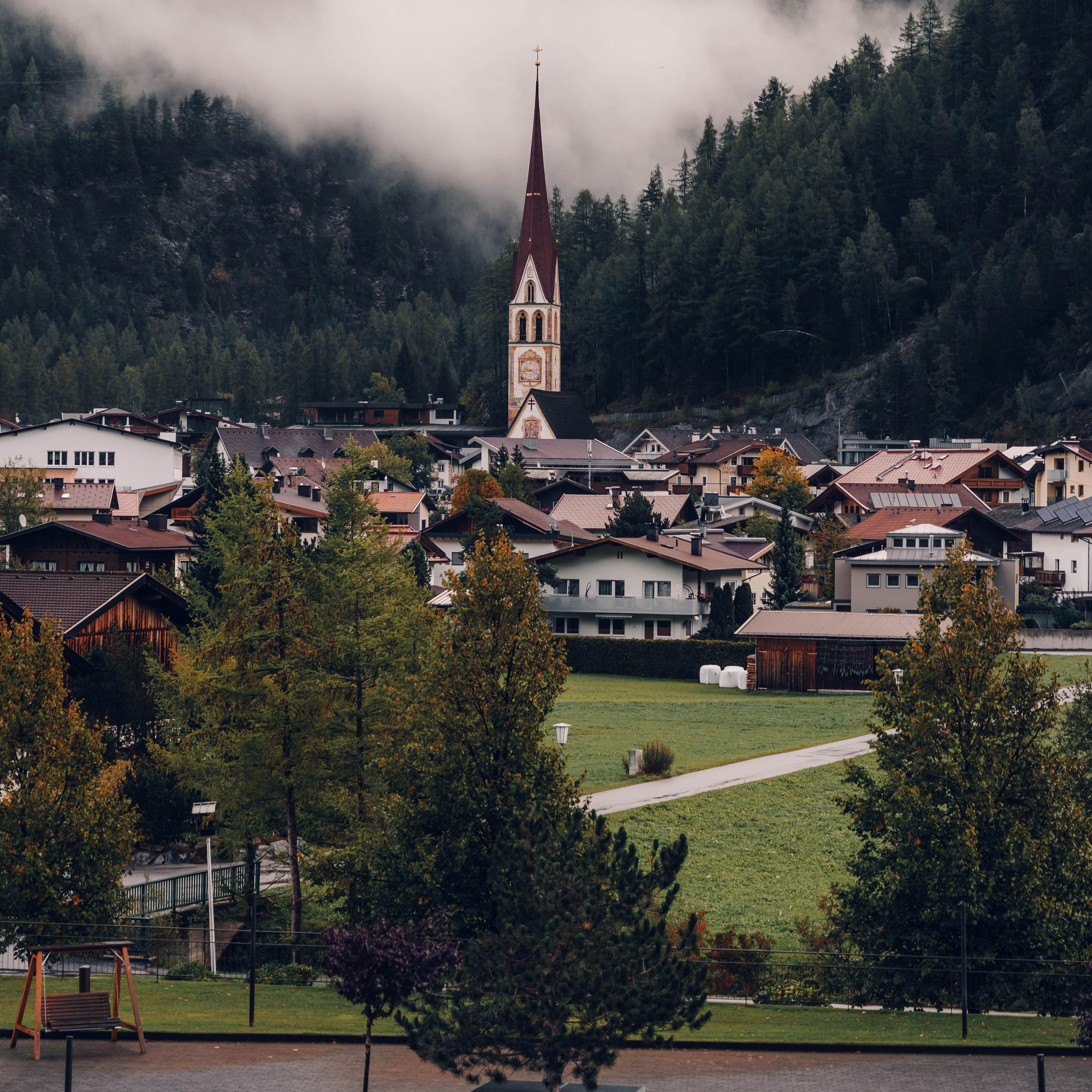 Tourism photography capturing travel destinations, lifestyle moments and unique experiences.