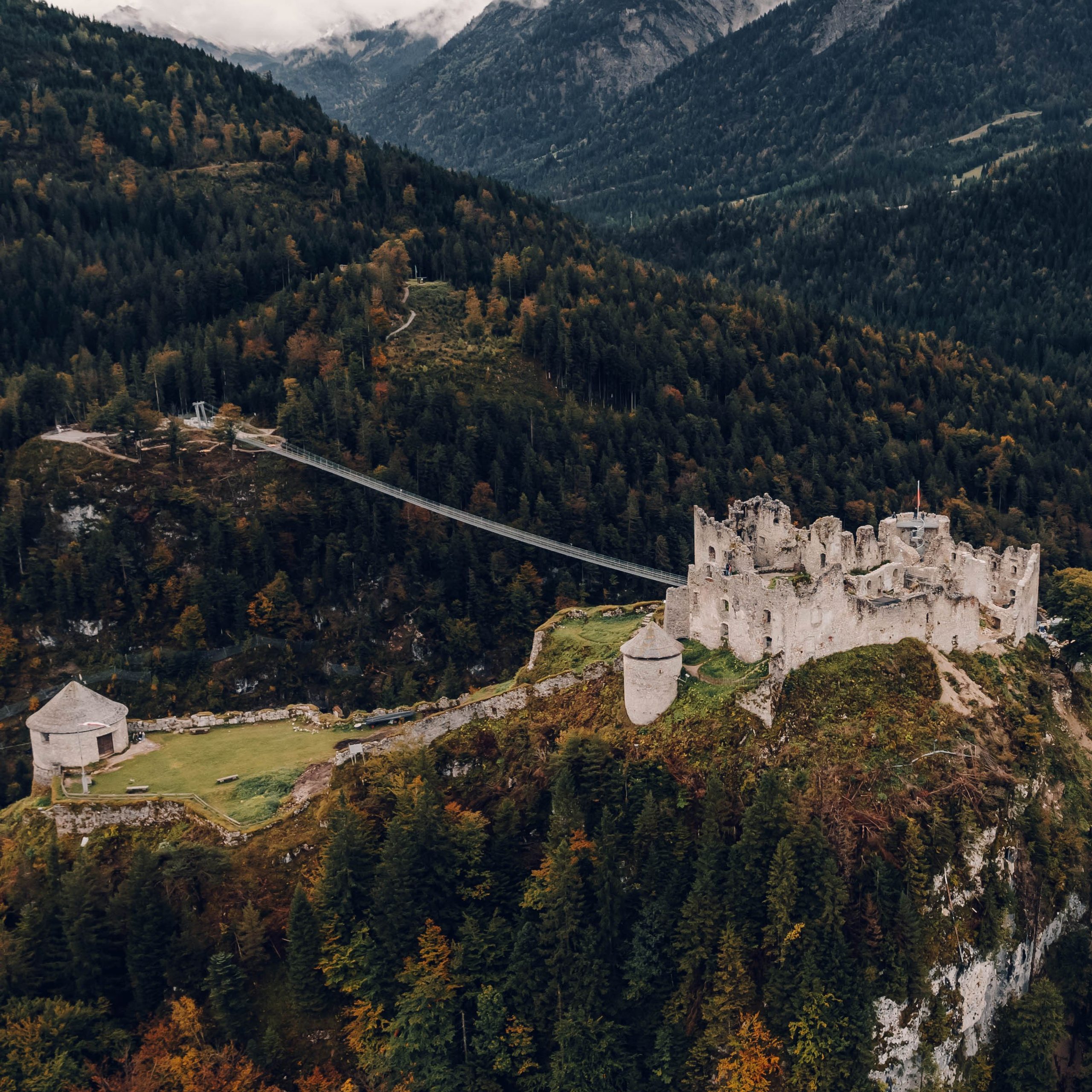 Tourism photography capturing travel destinations, lifestyle moments and unique experiences.