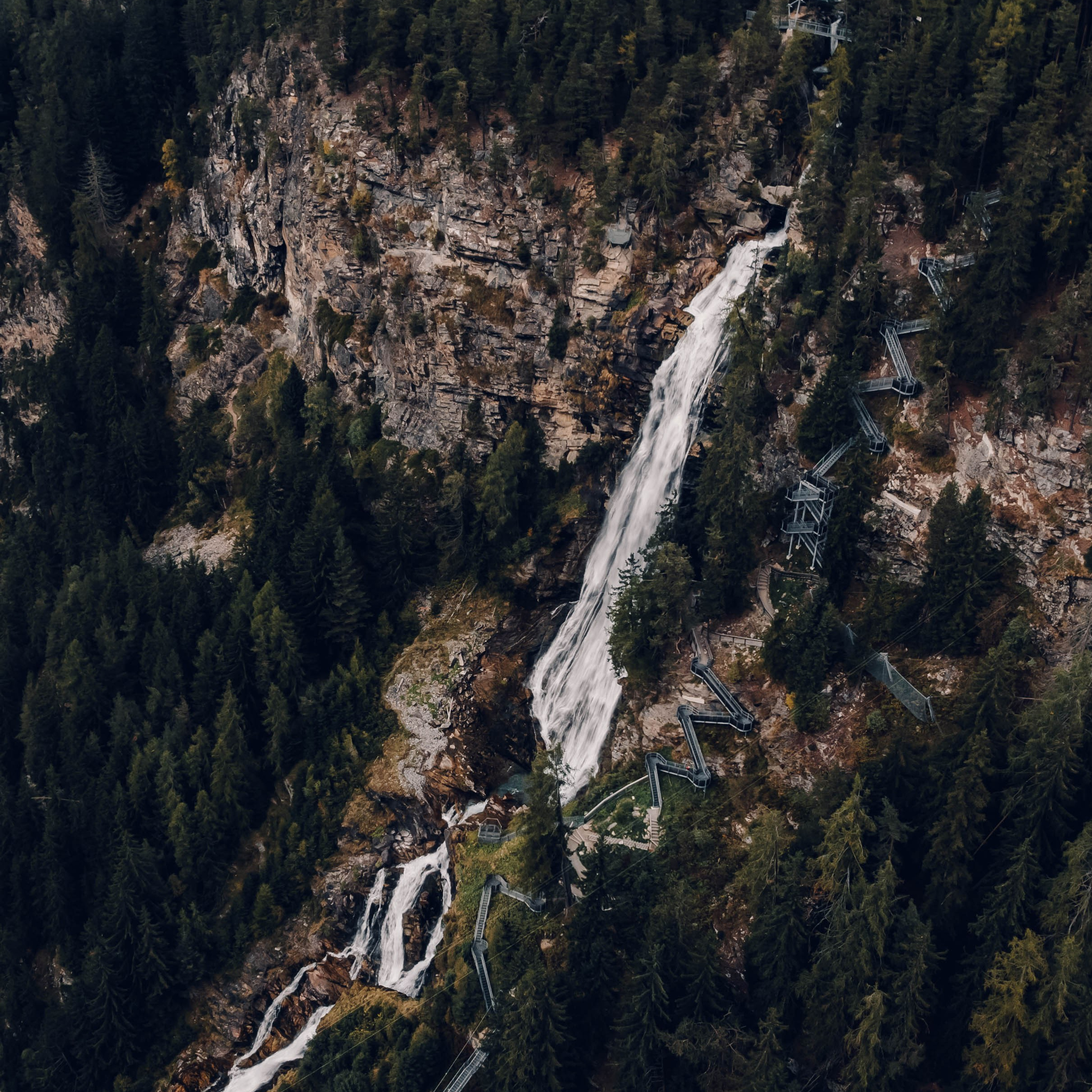 Tourism photography capturing travel destinations, lifestyle moments and unique experiences.