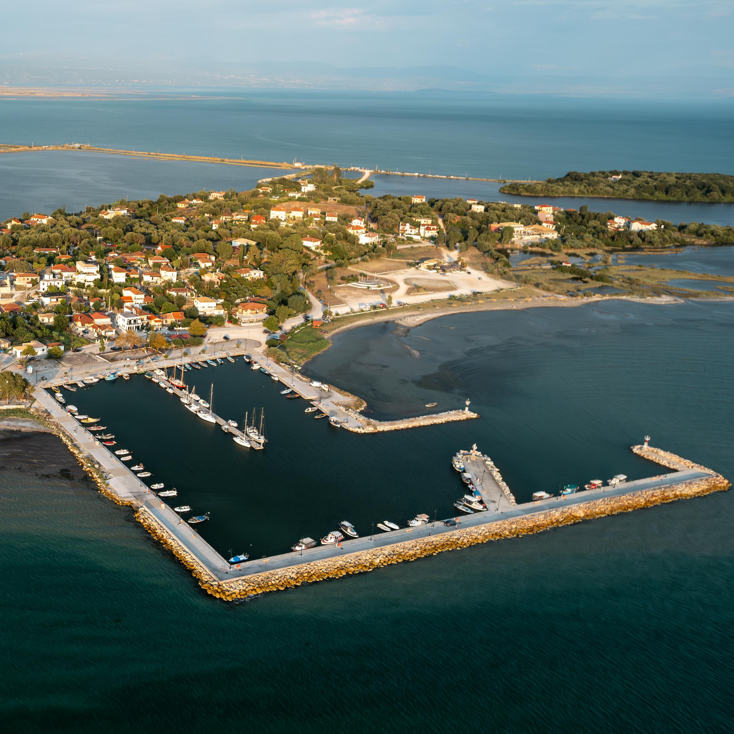 Tourism photography capturing travel destinations, lifestyle moments and unique experiences.