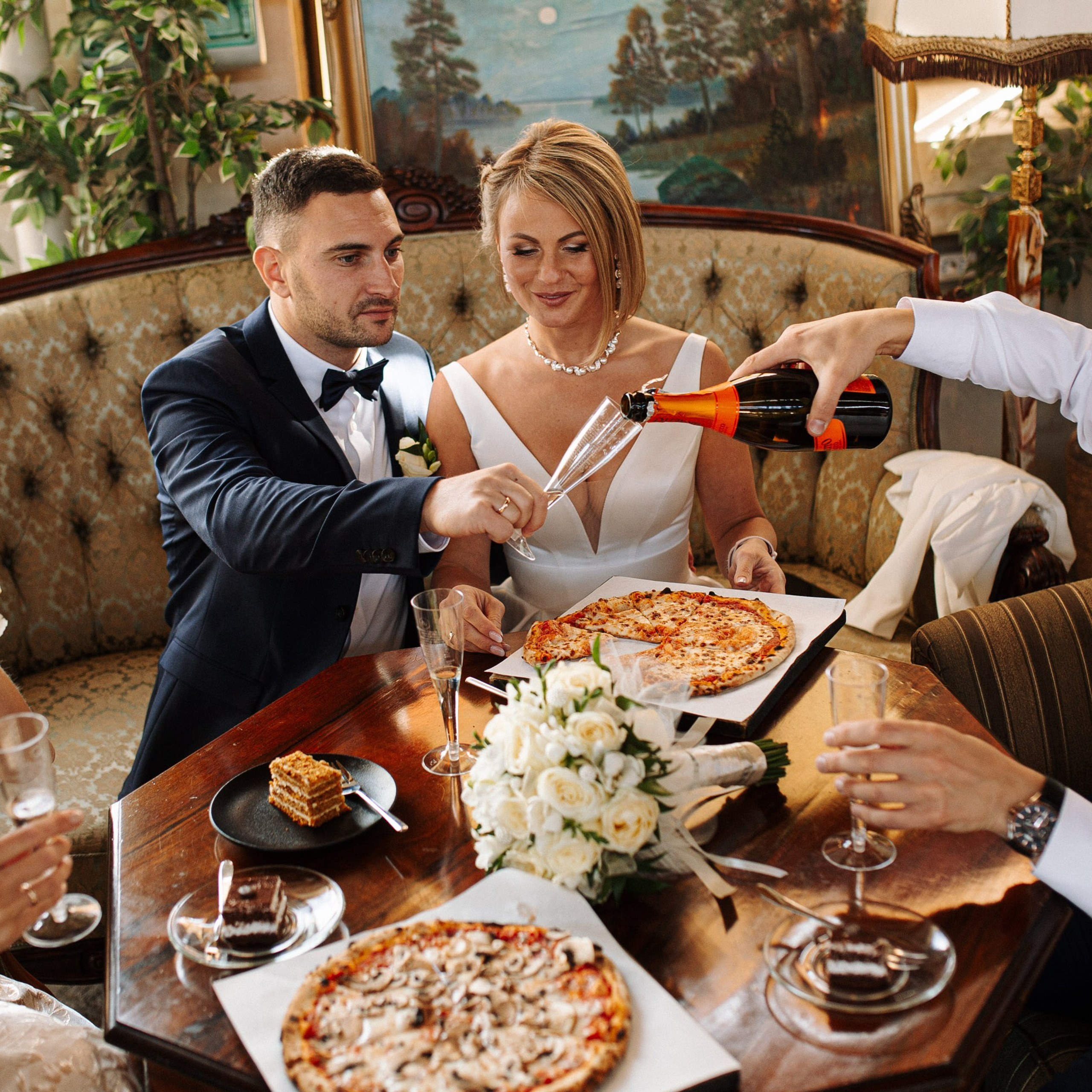 Fotosesijas vietas, ja kāzu dienā līst lietus?