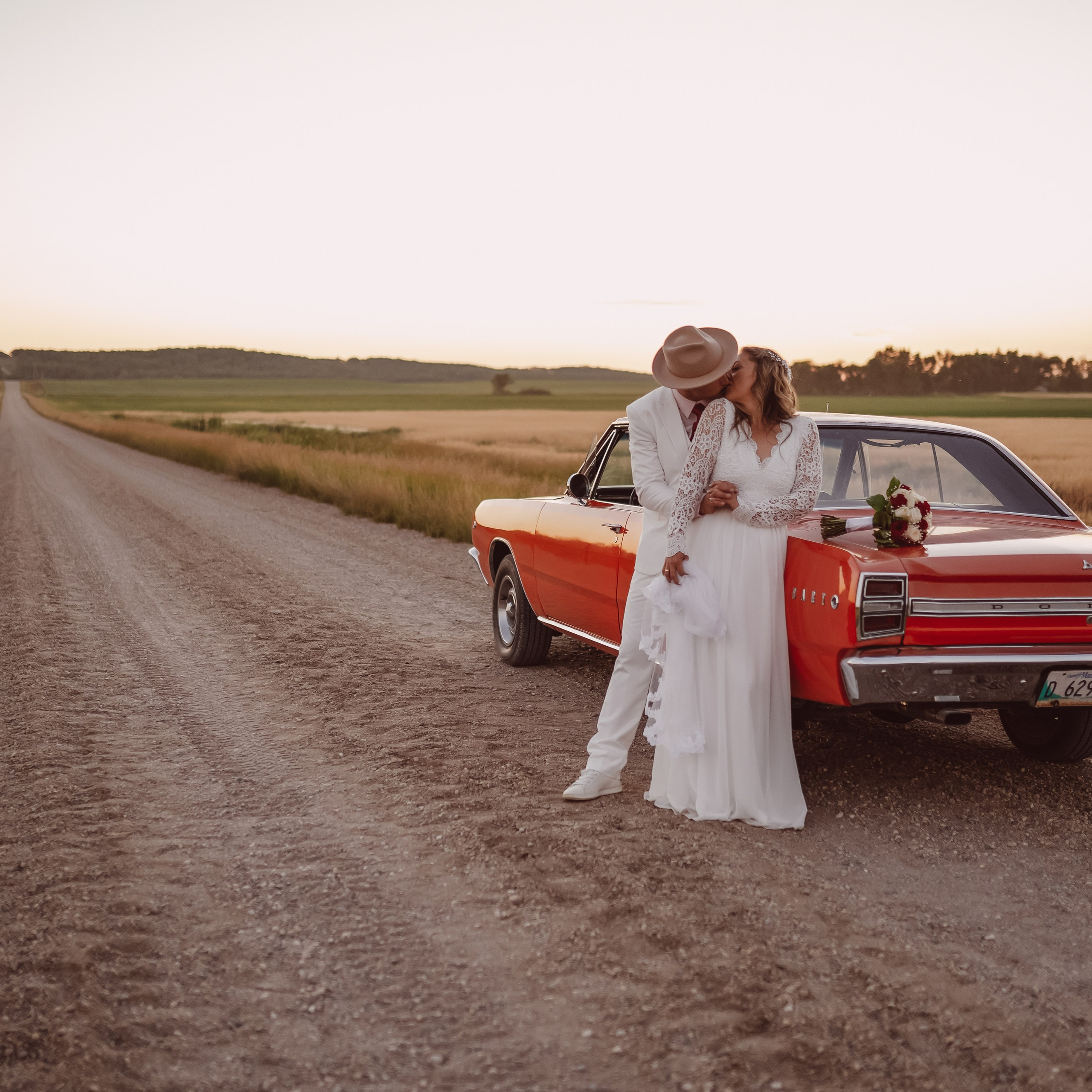 HELEN & ANTHONY. Wedding and family photographer in Calgary Kate Beliaeva