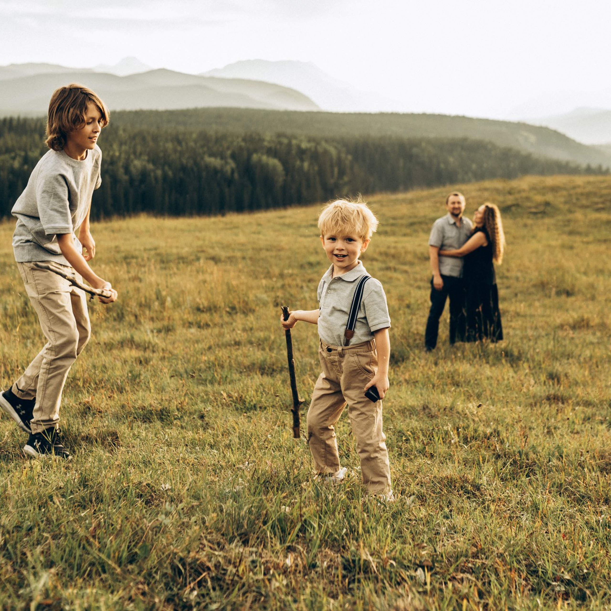 IZAD. Wedding and family photographer in Calgary Kate Beliaeva